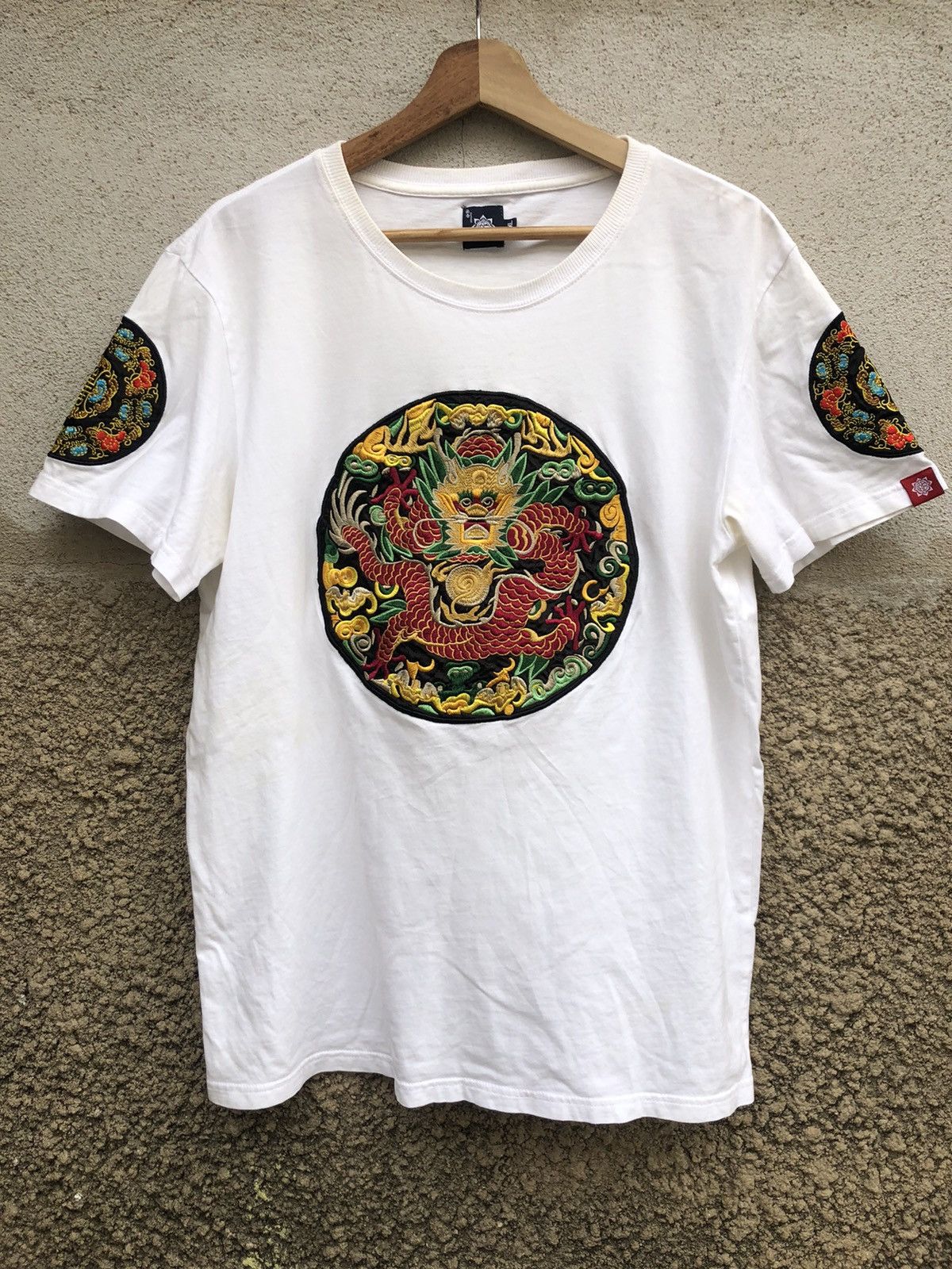 Japanese Brand × Vintage Vintage Sukajan Japan Tradisional Dragon EmbroideryTshirt Size US M / EU 48-50 / 2 - 1 Thumbnail