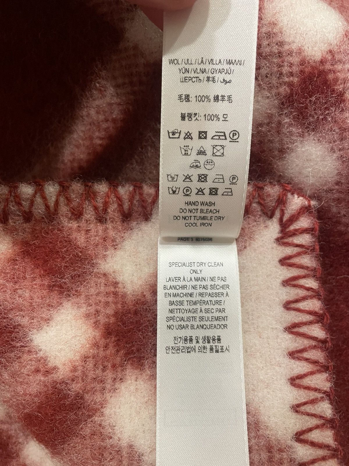 Burberry Burberry Check Wool Blanket Color: Ripple / Pillar Brand New Size ONE SIZE - 7 Thumbnail