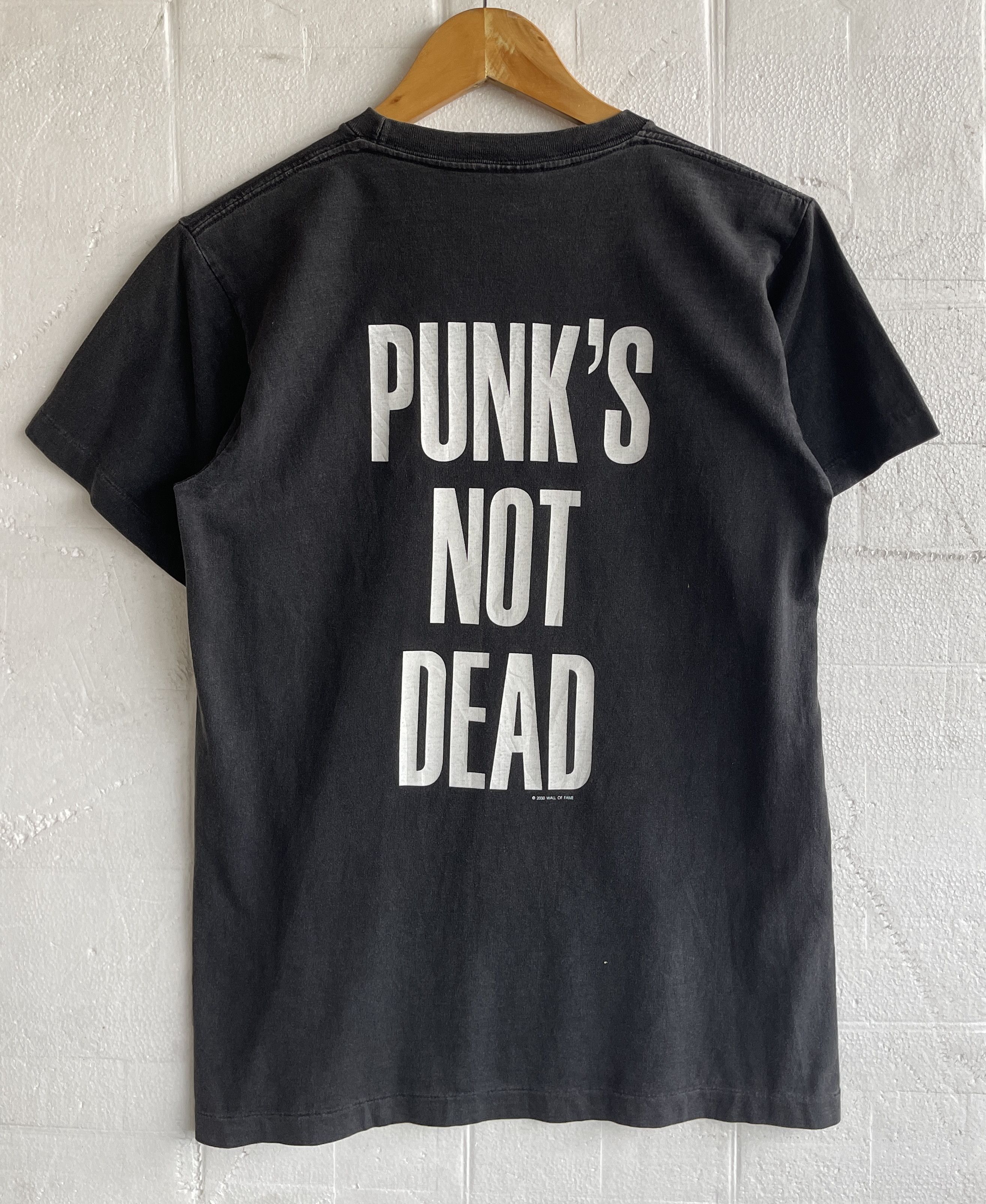 Band Tees Vintage 00s Sun Faded🔥ANARCHY🔥PUNK’S NOT DEAD Metal Band Tee Size US S / EU 44-46 / 1 - 2 Thumbnail