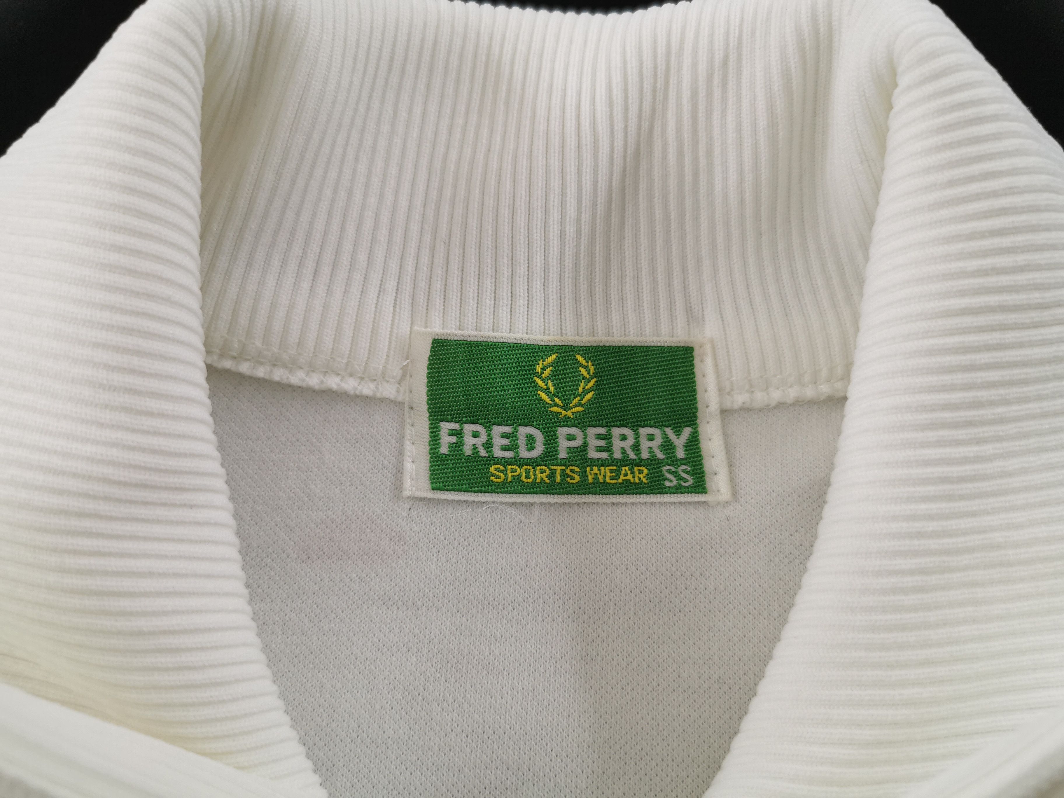 Fred Perry Vintage 90s Fred Perry Tracktop Jacket Size SS Size US S / EU 44-46 / 1 - 6 Thumbnail
