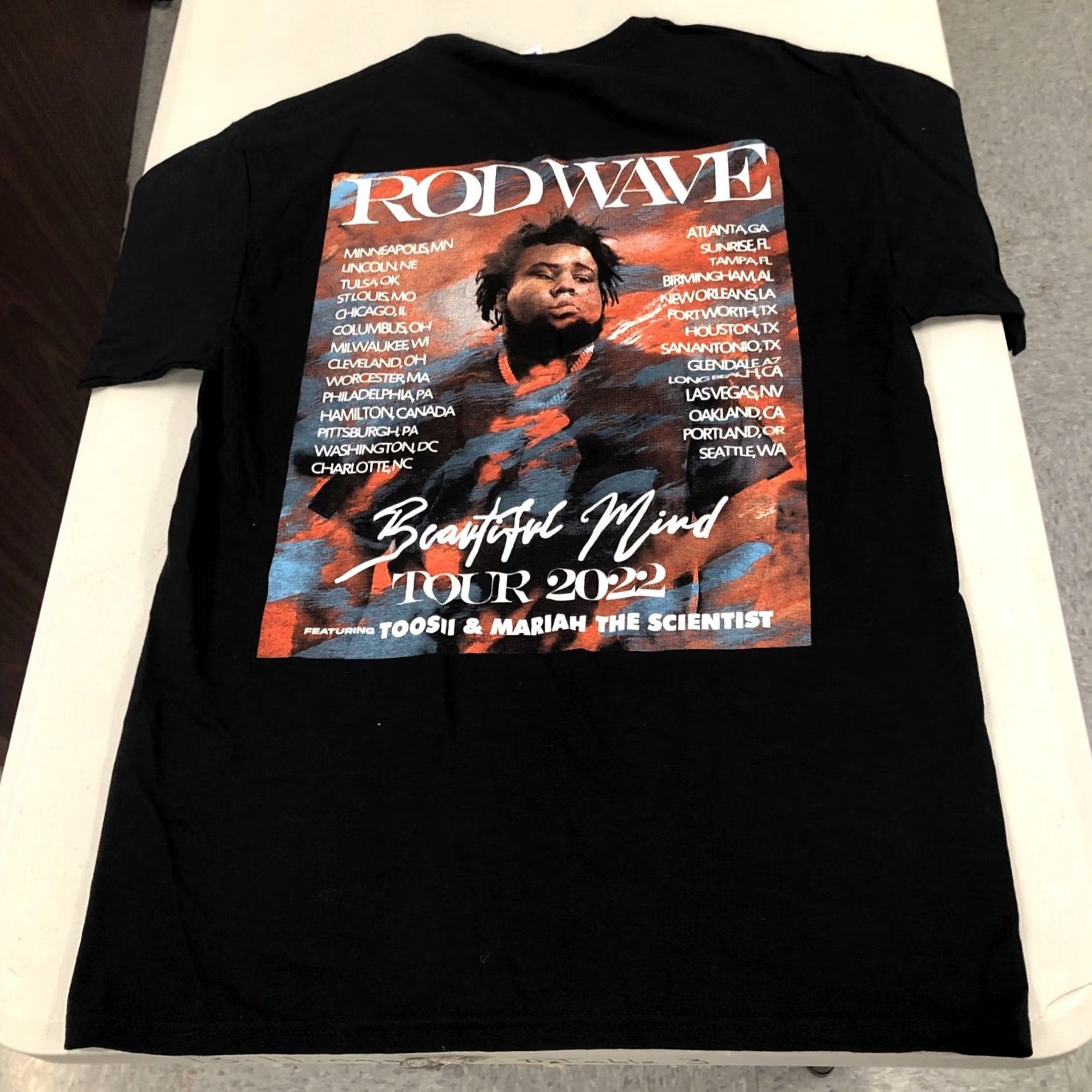 Fruit Of The Loom Rod Wave Beautiful Mind 2022 Tour Graphic T-shirt Medium Black Music Shirt Unisex Adults M Black Rod Wave 2022 Tour Graphic T-Shirt Size US M / EU 48-50 / 2 - 6 Thumbnail