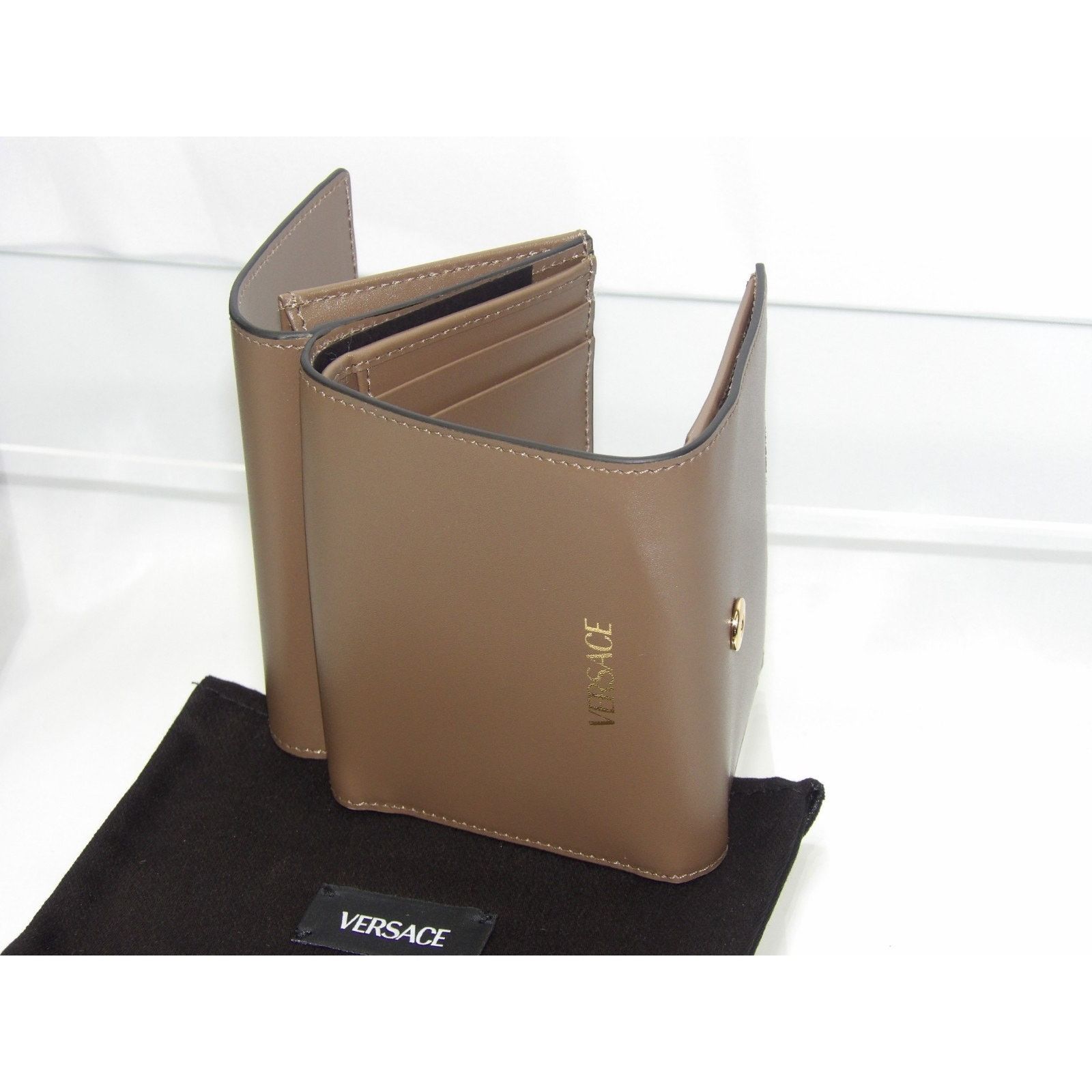 Versace VERSACE GREEN LEATHER GOLD MEDUSA LOGO TRIFOLD WALLET Size ONE SIZE - 10 Thumbnail