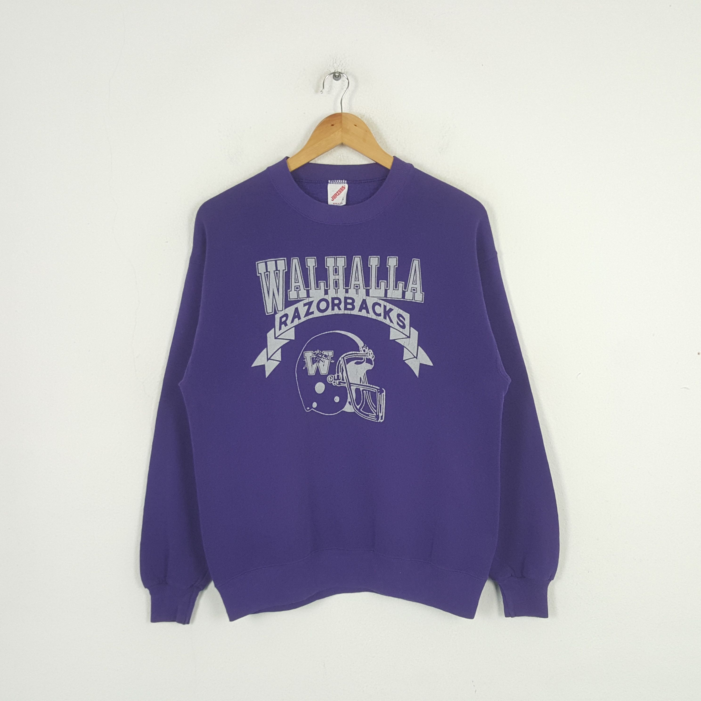 Jerzees × NFL × Vintage Vintage Walhalla Razorbacks Football Team Sweatshirt C286N27 Size US M / EU 48-50 / 2 - 1 Thumbnail