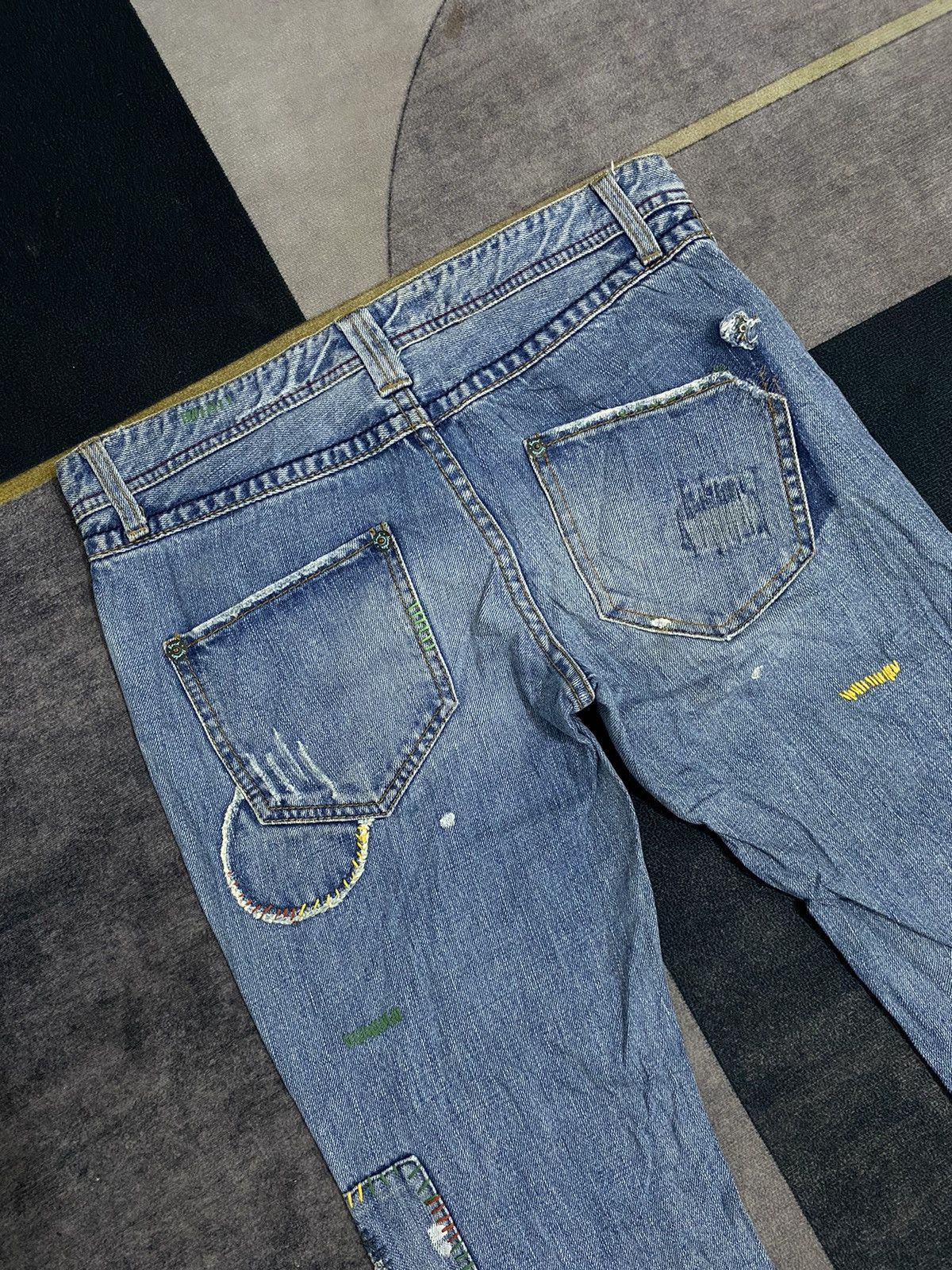 Hysteric Glamour BACK NUMBER DISTRESSED FLARE BOOT CUT DENIM PANTS Size US 32 / EU 48 - 4 Thumbnail
