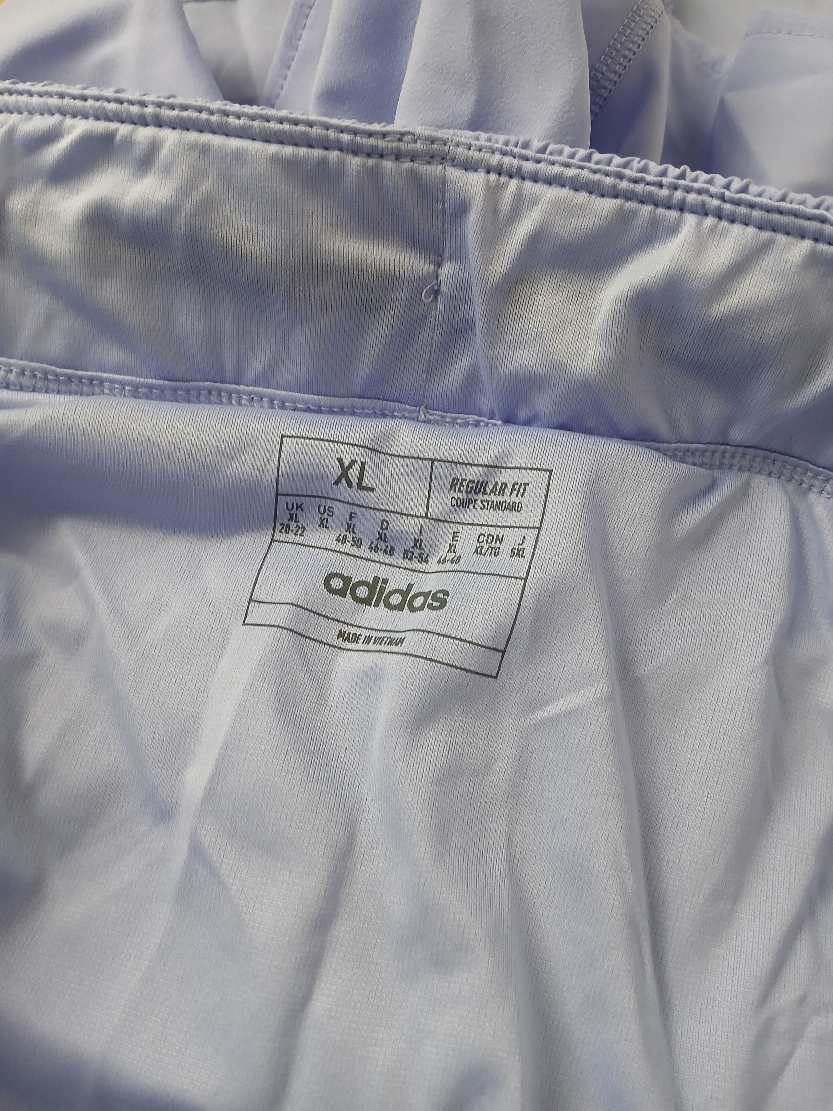 Adidas New Adidas Berlin Marathon Running Shorts size XL Size 32" / US 10 / IT 46 - 12 Thumbnail