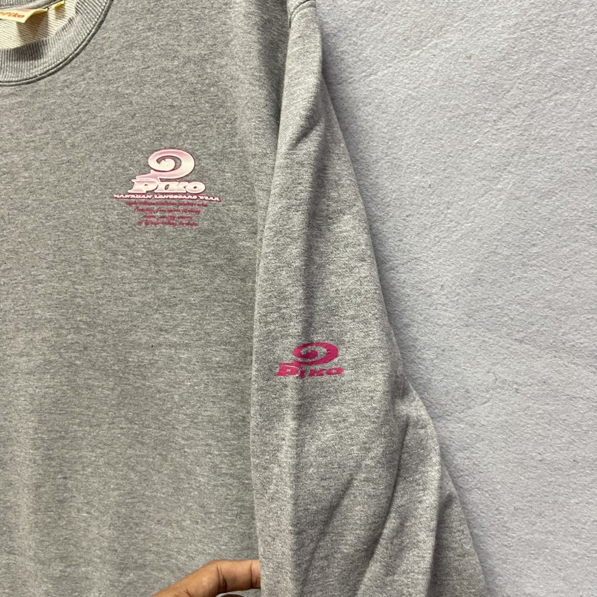 Vintage Vintage 1990s Piko Hawaiian Surf Graphic Sweatshirt Gray Size US L / EU 52-54 / 3 - 5 Thumbnail