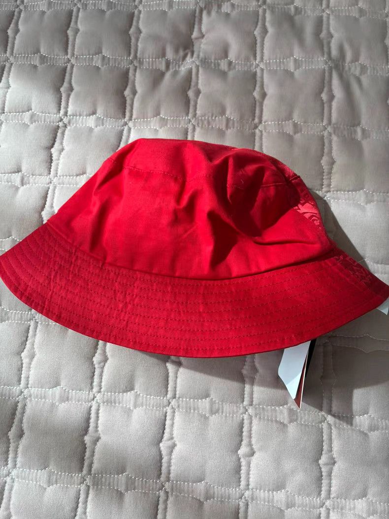 CLOT CLOT x Kangol Red Silk Splice Bucket Hat Size 34 - 2 Thumbnail