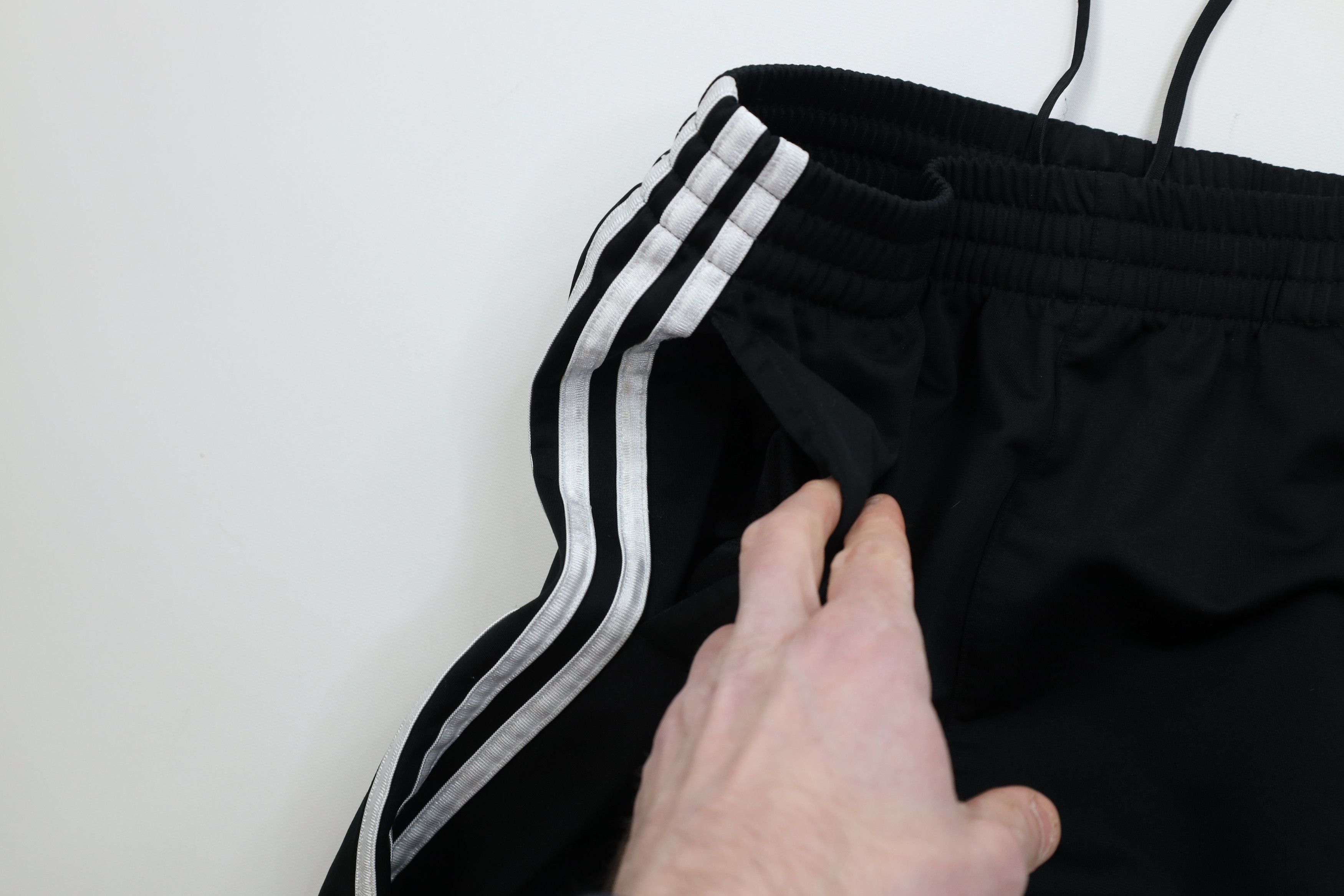 Adidas Vintage Y2K Adidas Striped Joggers Jogger Pants Black Size US 32 / EU 48 - 7 Thumbnail
