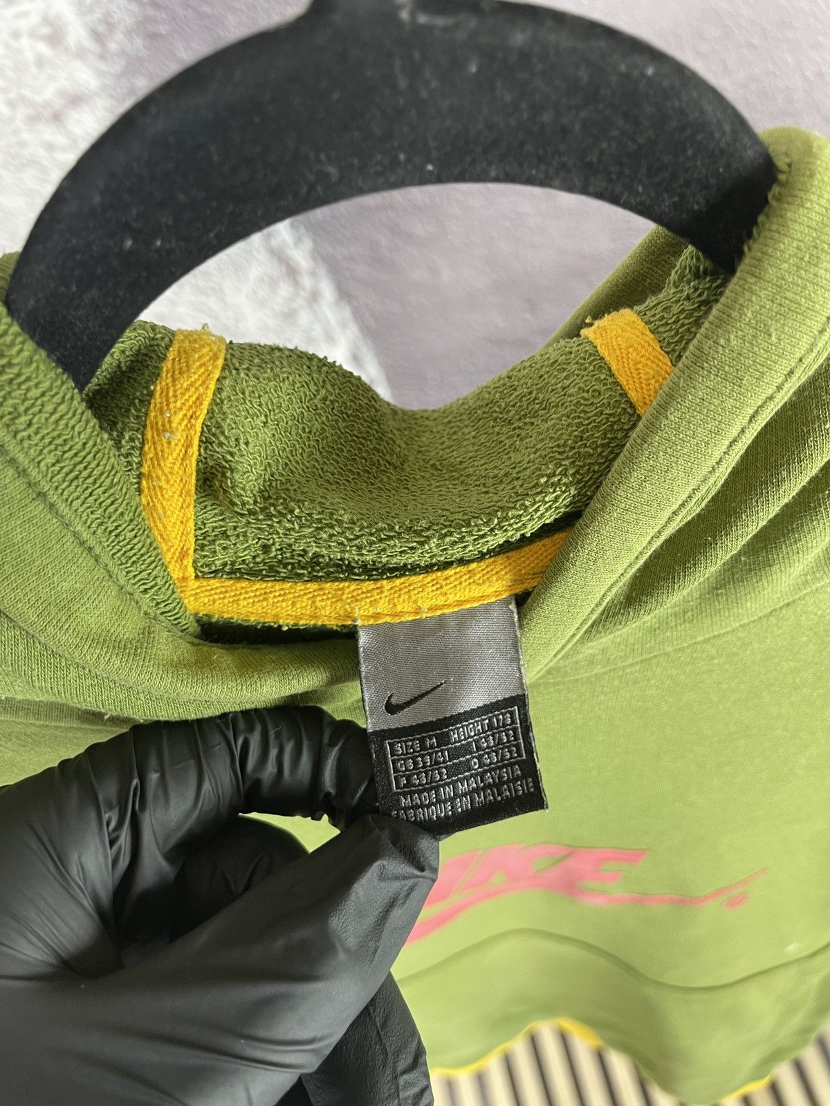 Nike × Vintage Nike vintage y2k green big logo short sleeve hoodie swoosh Size US M / EU 48-50 / 2 - 9 Thumbnail
