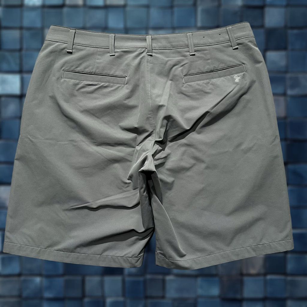 Under Armour Under Armour Golf Shorts Mens 40 Gray Stretch Athletic Performance Outdoors Size US 40 / EU 56 - 1 Thumbnail