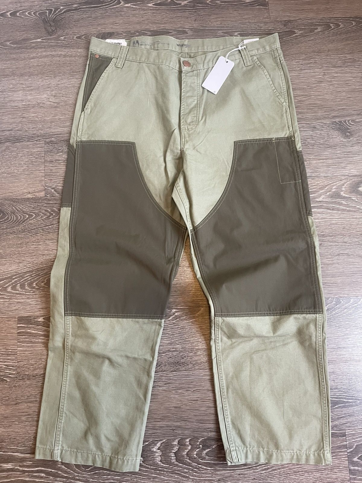 Wrangler Wrangler Utility Chino Pants - Size 38 Size US 38 / EU 54 - 3 Thumbnail