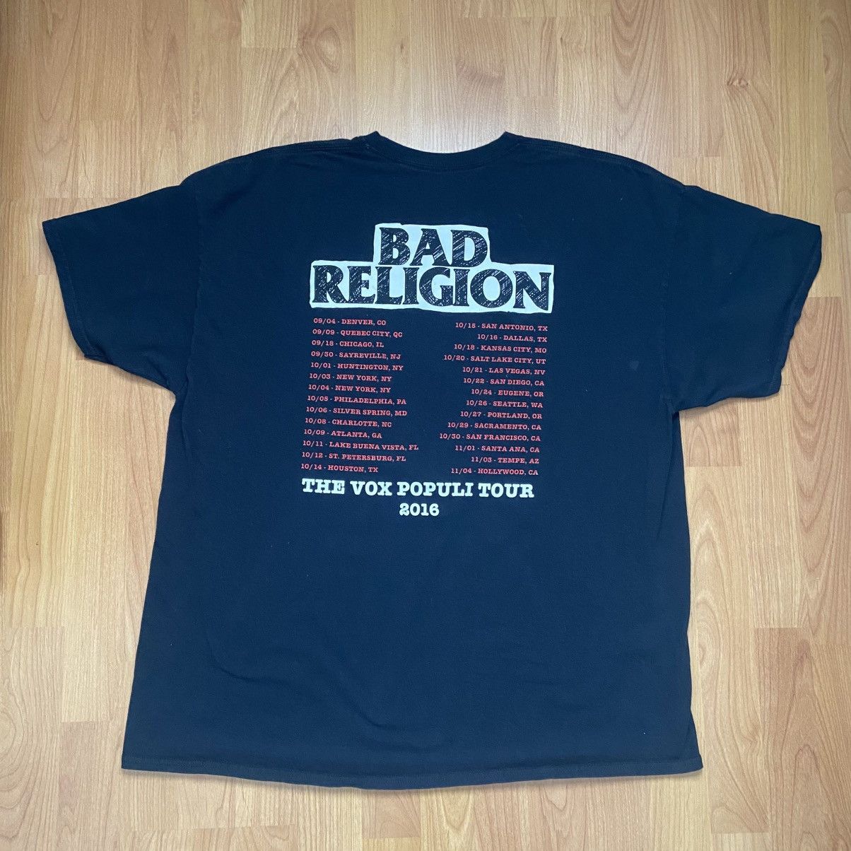 Band Tees Bad Religion The Vox Populi Tour 2016 Band T-Shirt Men’s XXL Size US XXL / EU 58 / 5 - 2 Thumbnail