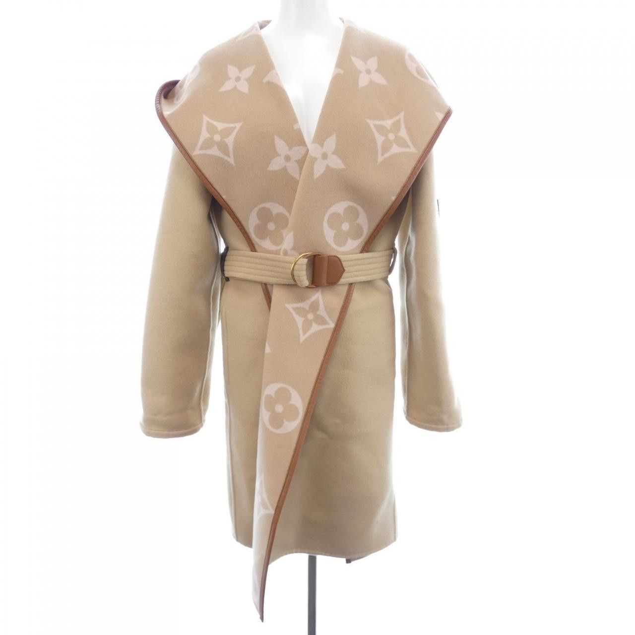 Louis Vuitton Louis Vuitton Louis Vuitton Belted Double-Face Hooded Wrap Coat Coat Textile Outerwear FMCO05NUV DUTY FREE for USA Size ONE SIZE - 1 Thumbnail