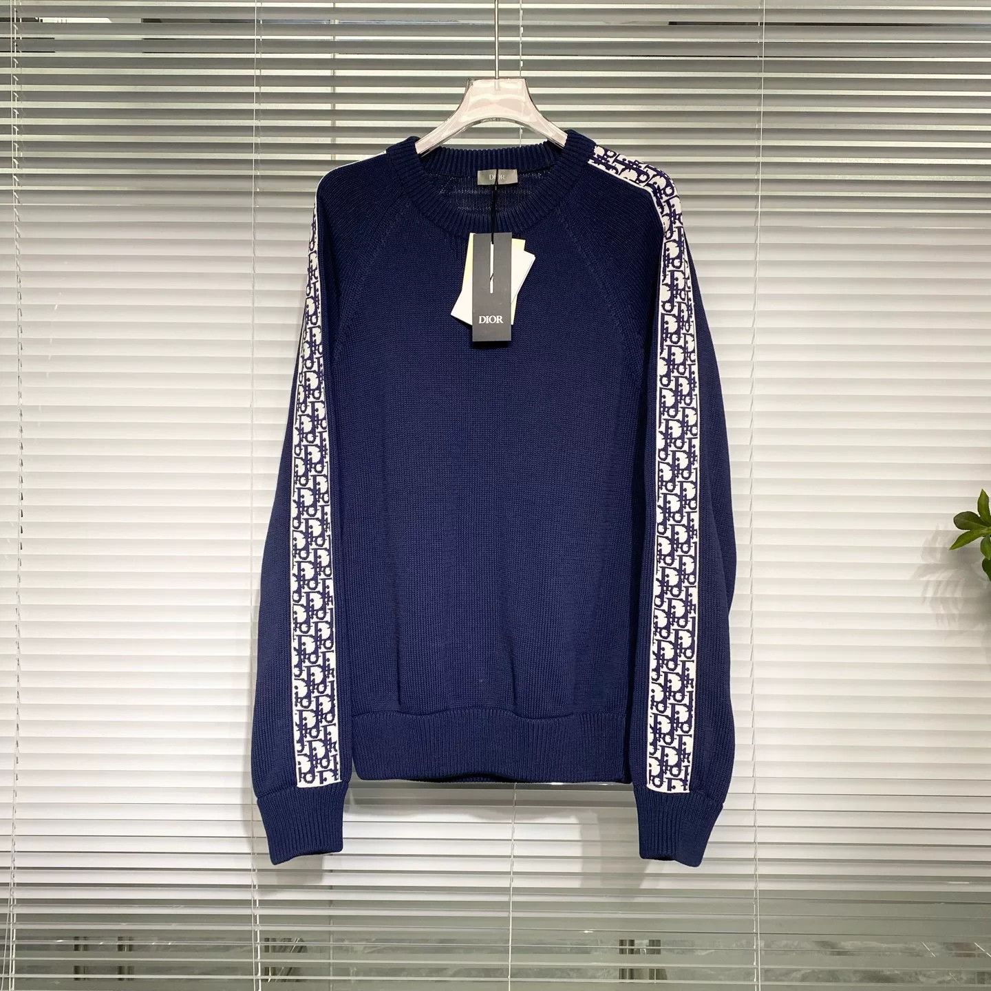 Dior dior blue knit sweater with logo prints Size US S / EU 44-46 / 1 - 1 Thumbnail