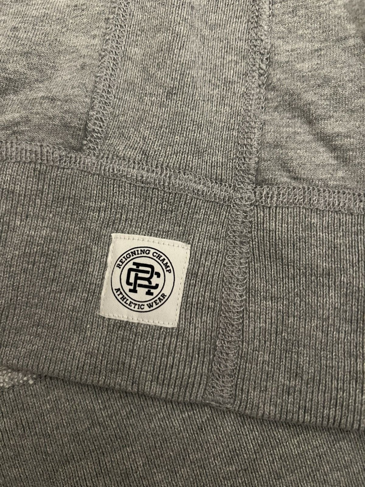 Reigning Champ Men's Reigning Champ Midweight Terry Sweatshirt Heather Grey Size US L / EU 52-54 / 3 - 5 Thumbnail
