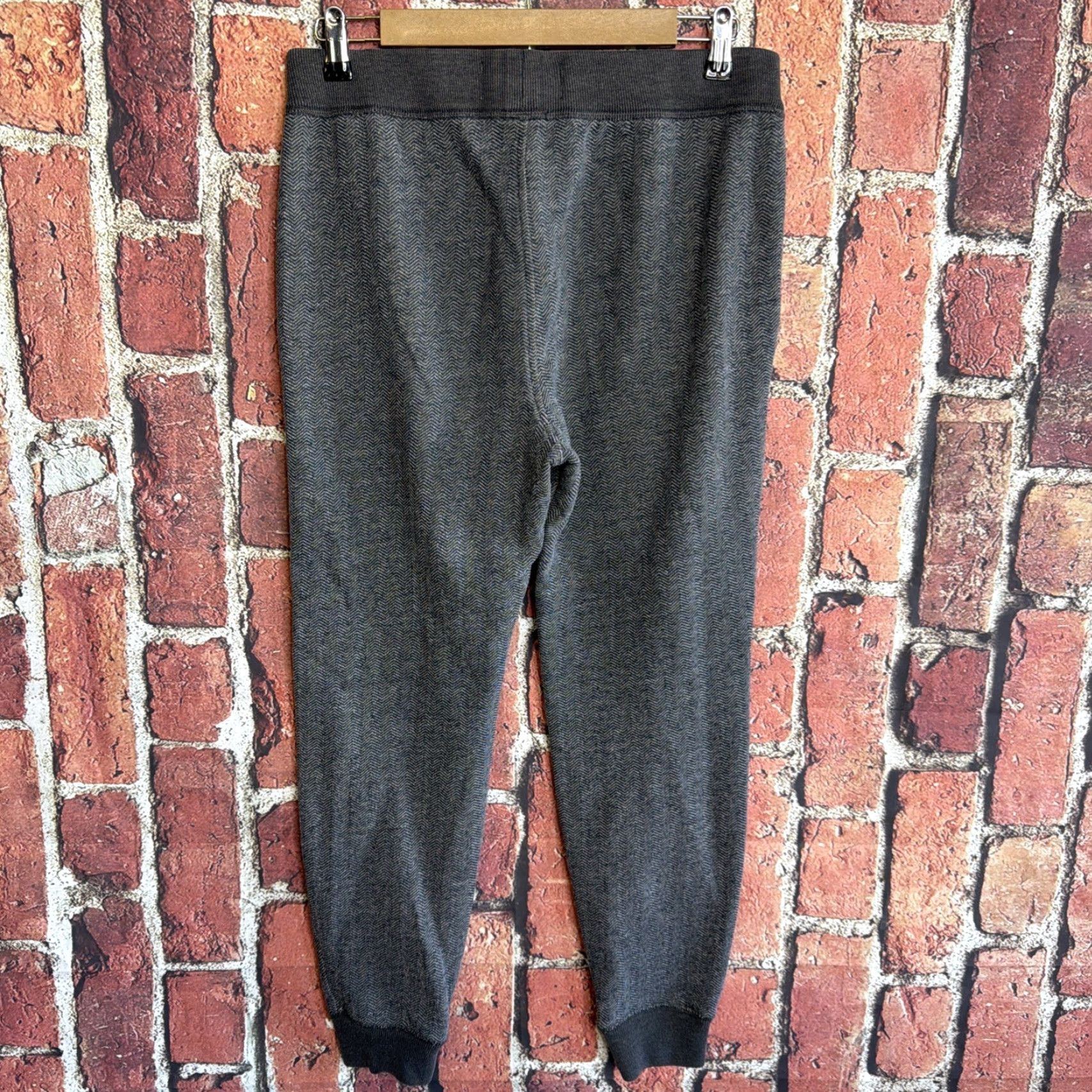 Abercrombie & Fitch Abercrombie & Fitch | Gray Mid Rise Jogger Leg Sweatpants | Men's XS Pants Size US 27 - 3 Thumbnail