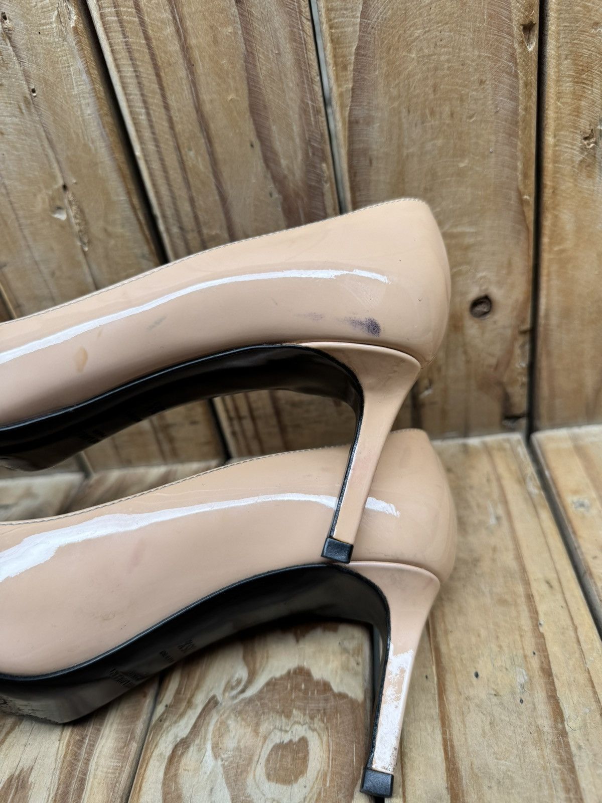 Saint Laurent Paris Saint laurent Paris HI Leather heels size EUR 35.5 US 5.5 Size US 5.5 / IT 35.5 - 18 Thumbnail