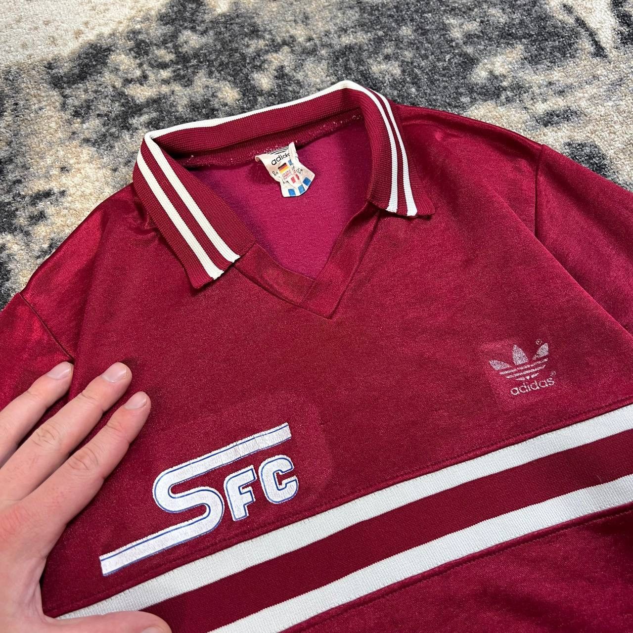 Adidas Servette 1983-86 Adidas West Germany Vintage Football Shirt Size US M / EU 48-50 / 2 - 4 Thumbnail