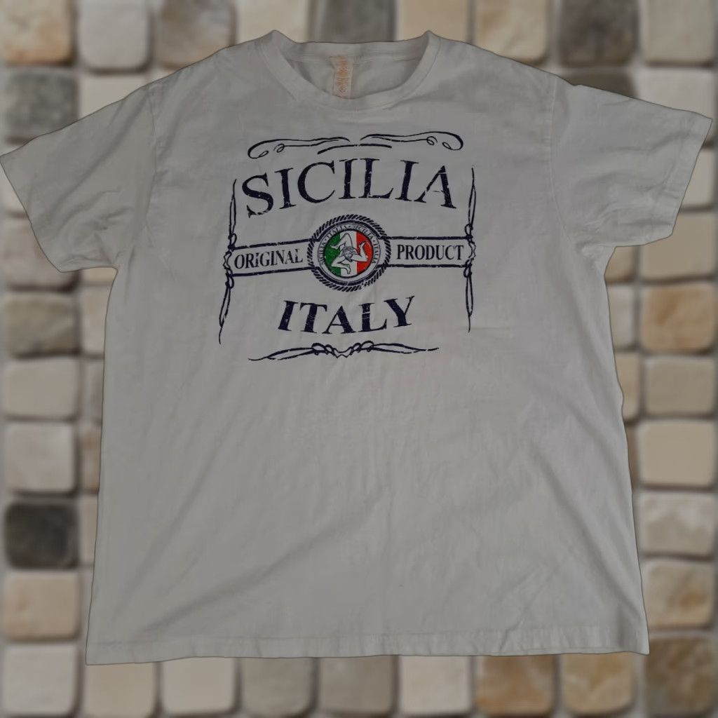X-LARGE VINTAGE Sicilia Italy Flag T-Shirt White XL Women Regular Cotton Canvas Short Sleeve Crew Neck Pullover Casual Winter Spring JHK Logo/Flag Shirt Size XL / US 12-14 / IT 48-50 - 1 Thumbnail