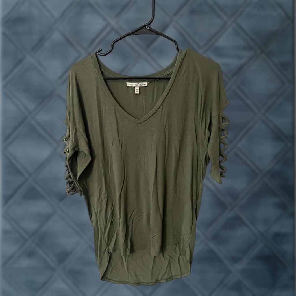 Express Express One Eleven T-Shirt Womens XS Green V Neck Short Sleeve Size XS / US 0-2 / IT 36-38 - 1 Thumbnail