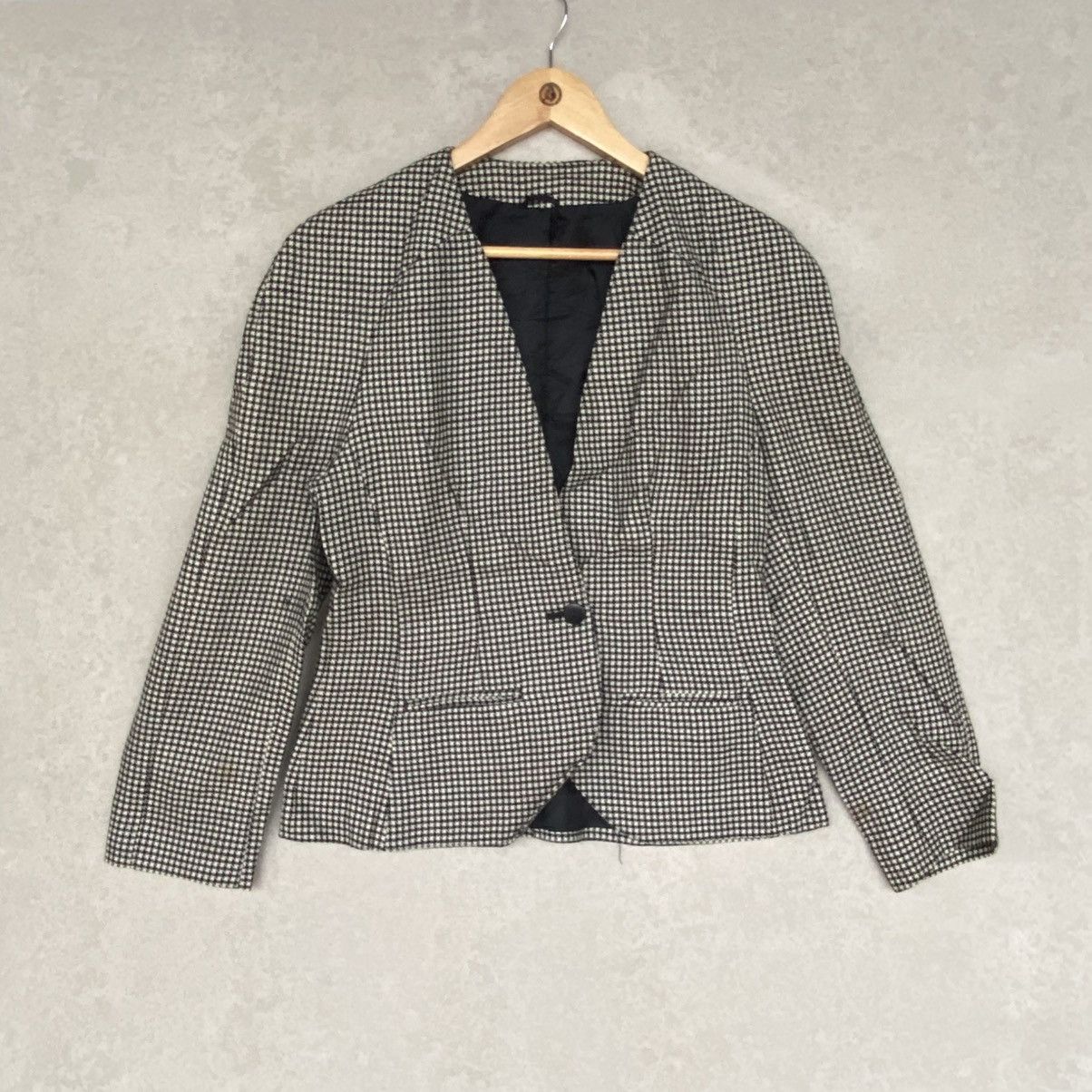 Other Vintage Black And White Blazer With Shoulder Pads Size S Size S / US 4 / IT 40 - 1 Thumbnail