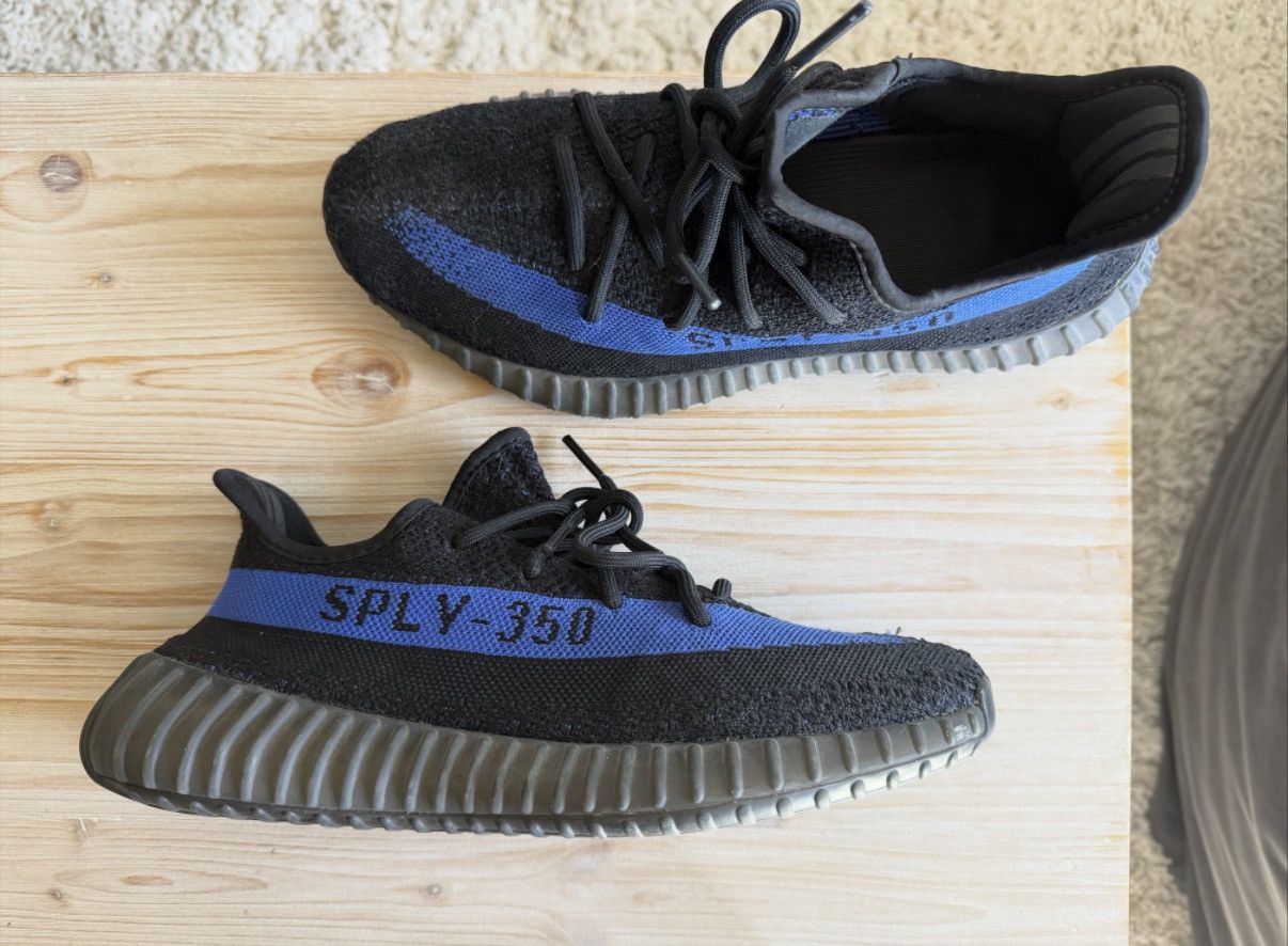 Adidas Adidas Yeezy Boost 350 V2 Low Dazzling Blue Size US 10 / EU 43 - 1 Thumbnail