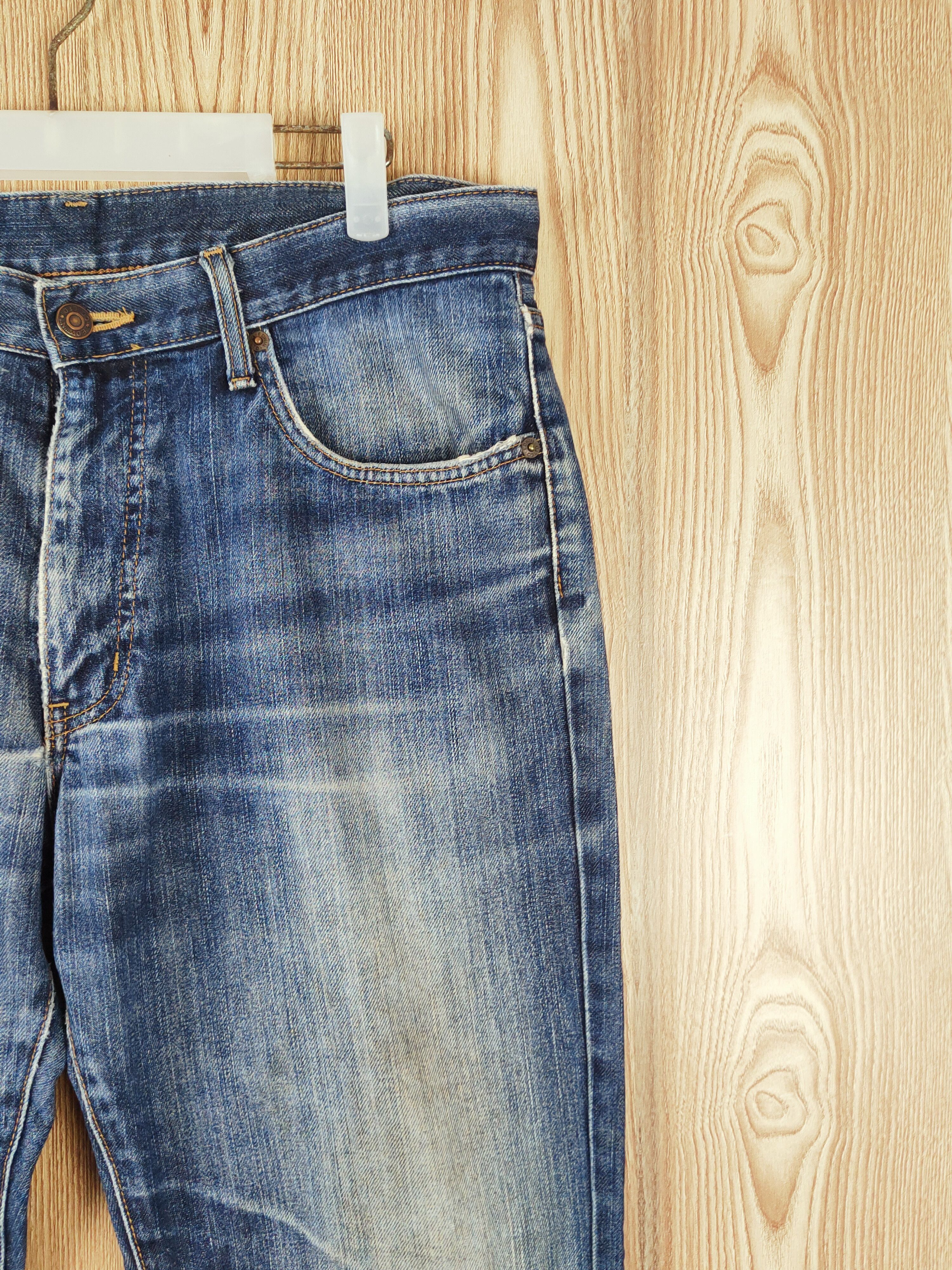 Edwin × Vintage Edwin Dark Blue Faded Distressed Ripped Jeans Size US 35 - 5 Thumbnail