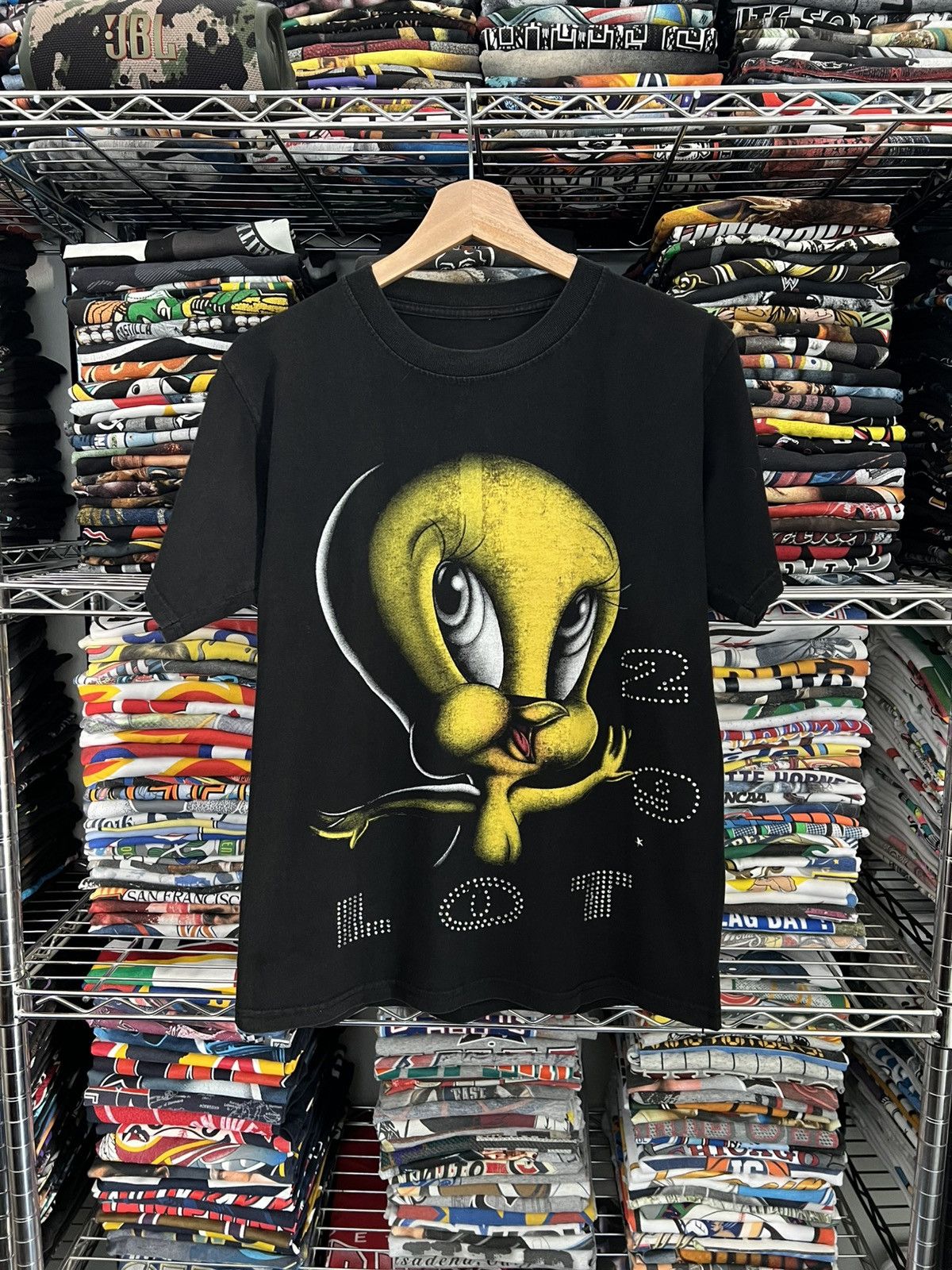 Warner Bros 2000s Tweety Shadow Blackout Lot 29 Looney Tunes Y2K Tee Size US M / EU 48-50 / 2 - 1 Thumbnail