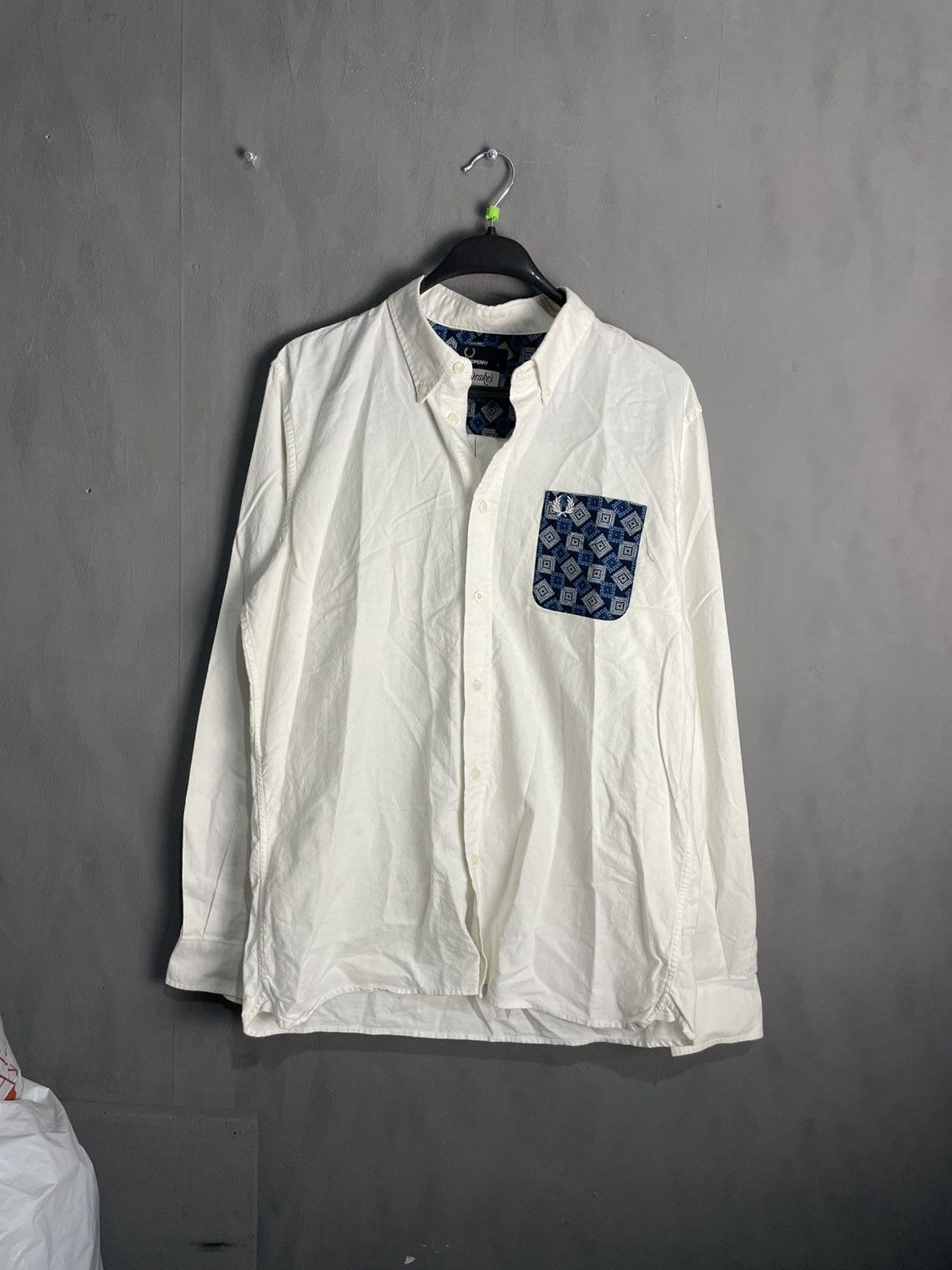 Fred Perry Fred perry Drake's London shirt size L Size US L / EU 52-54 / 3 - 1 Thumbnail