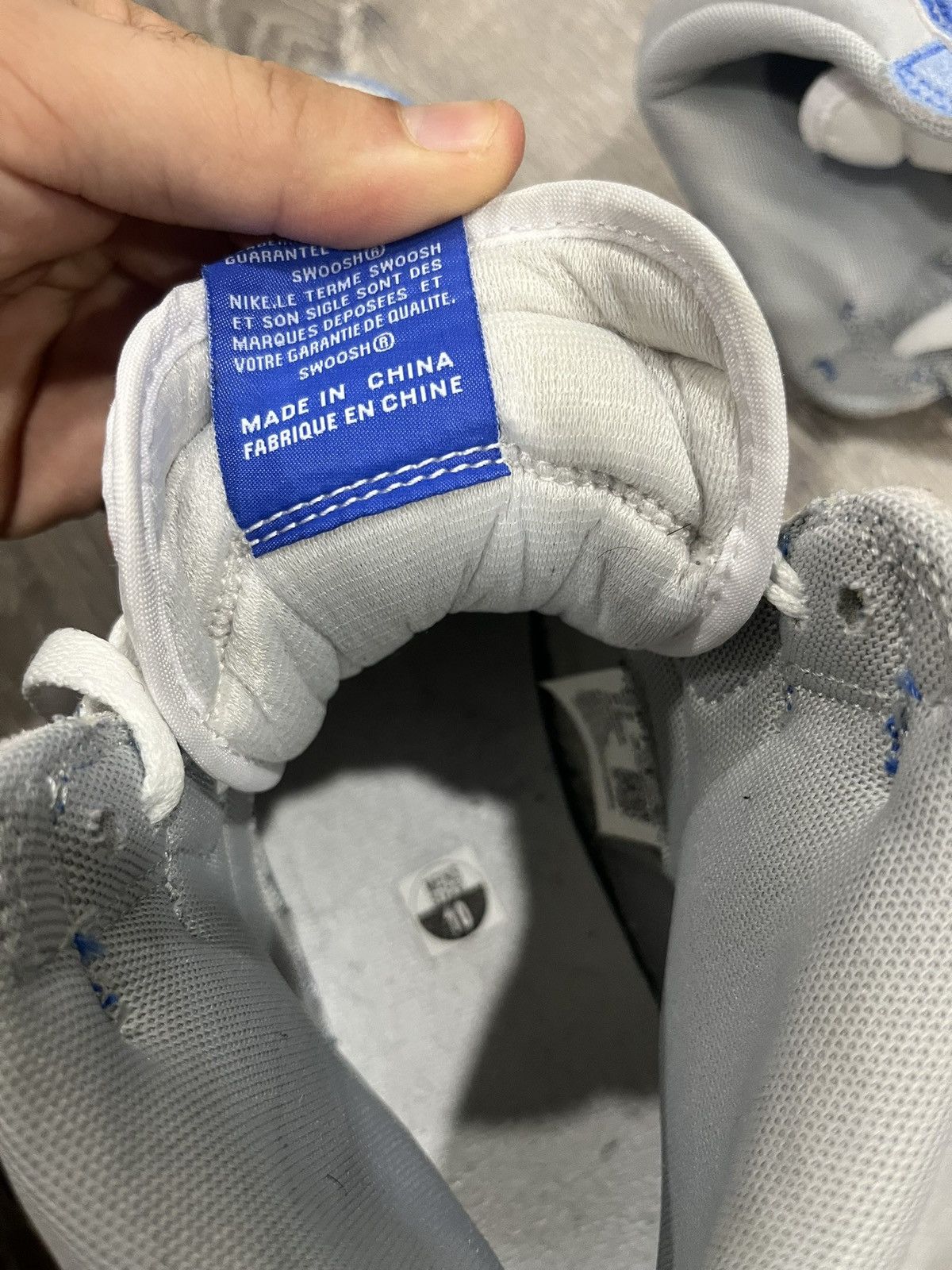 Jordan Brand Jordan 1 Hyper Royal Size US 10 / EU 43 - 4 Thumbnail
