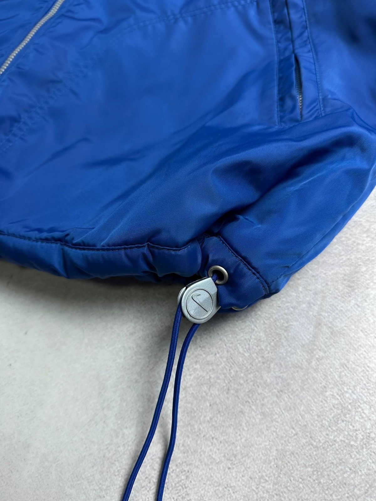 Nike Vintage 90s Nike Big Swoosh Nylon Puffer Jacket L Size US L / EU 52-54 / 3 - 5 Thumbnail