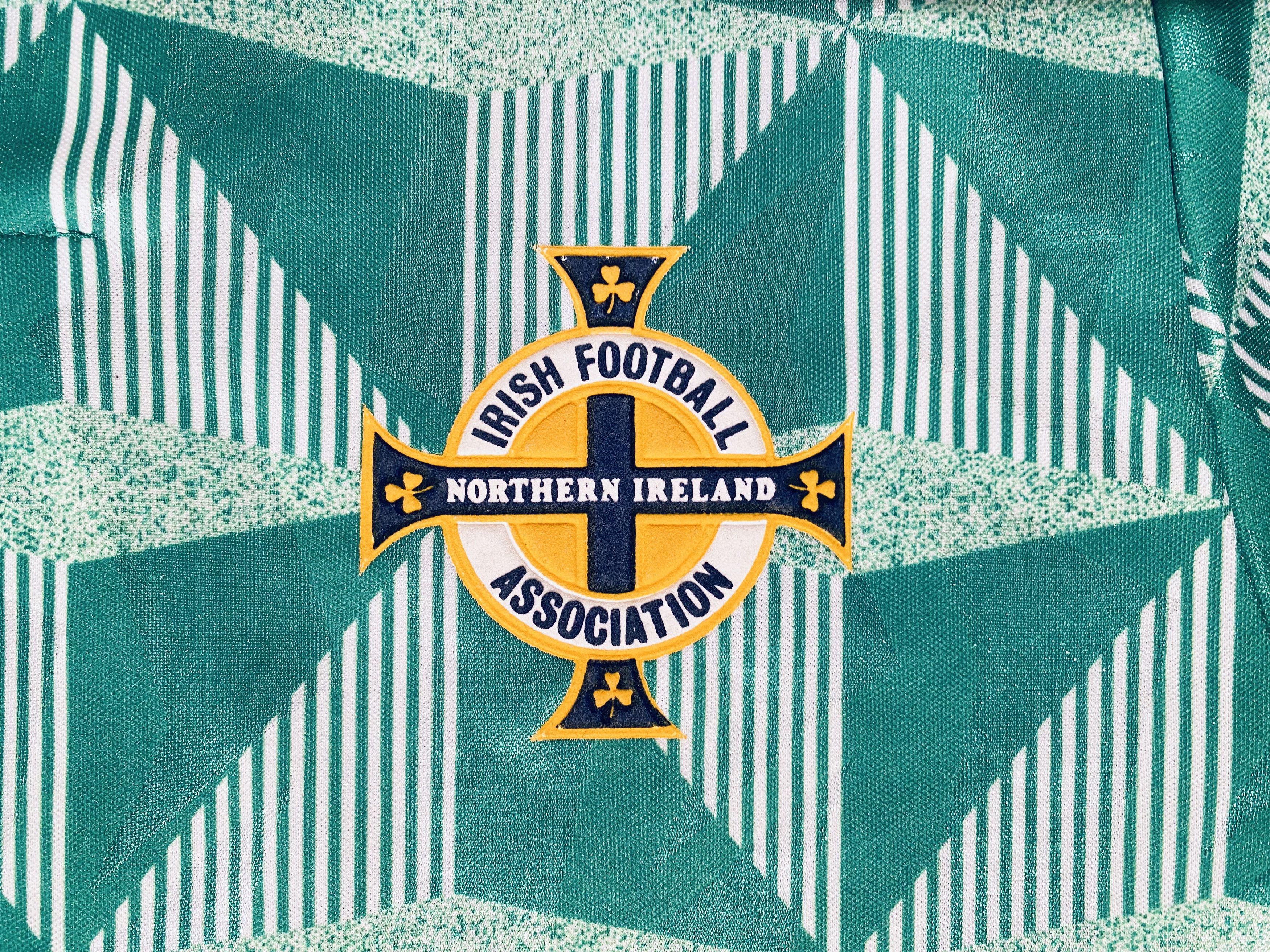 Umbro Northern Ireland 1990 - 1992 Home Football Shirt Jersey Size US M / EU 48-50 / 2 - 7 Thumbnail