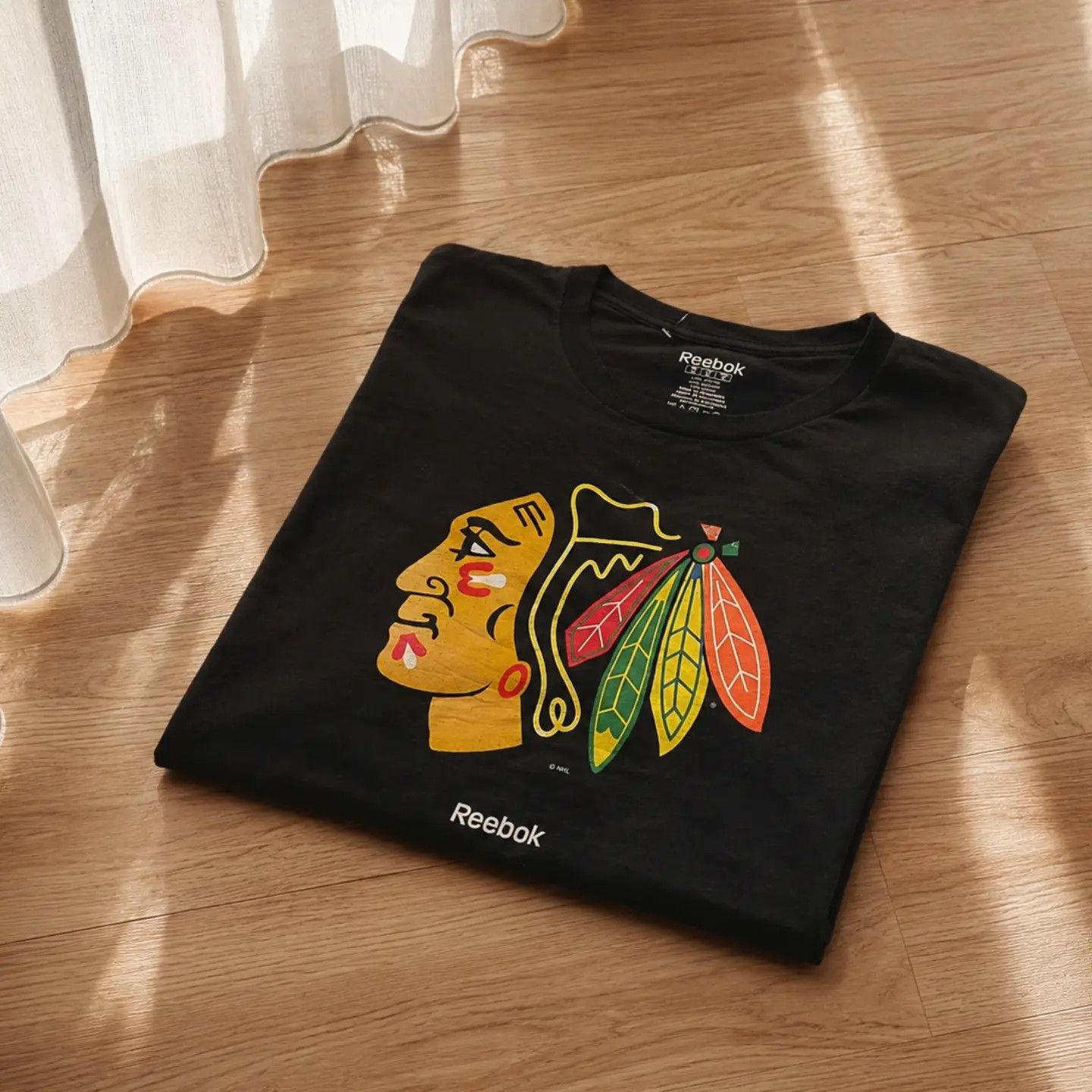 NHL Reebok NHL Chigaco Blackhawks Hockey Tee Shirt ( M ) Size US M / EU 48-50 / 2 - 6 Thumbnail