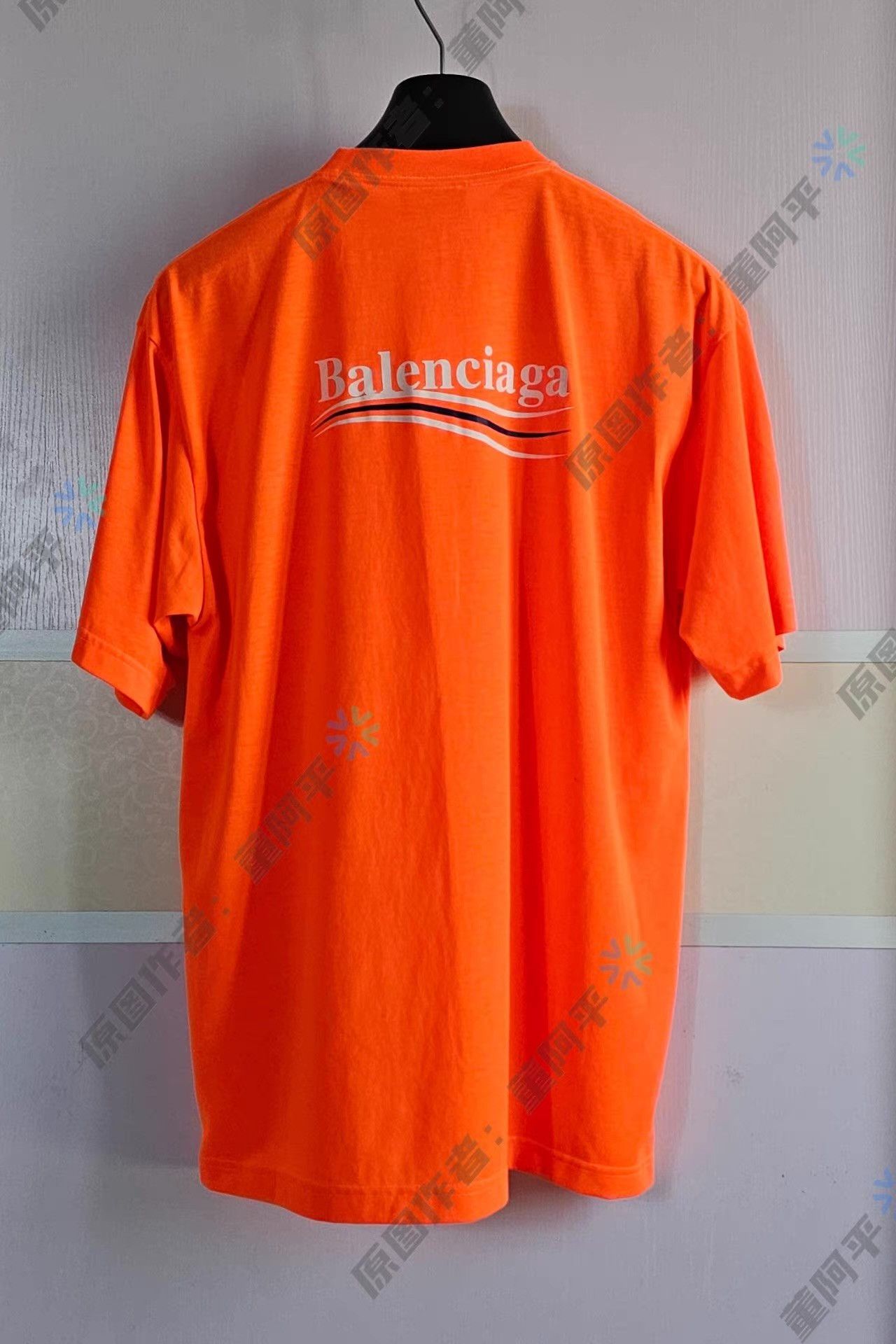Balenciaga Balenciaga orange T-shirt Q4 Size US XS / EU 42 / 0 - 3 Thumbnail