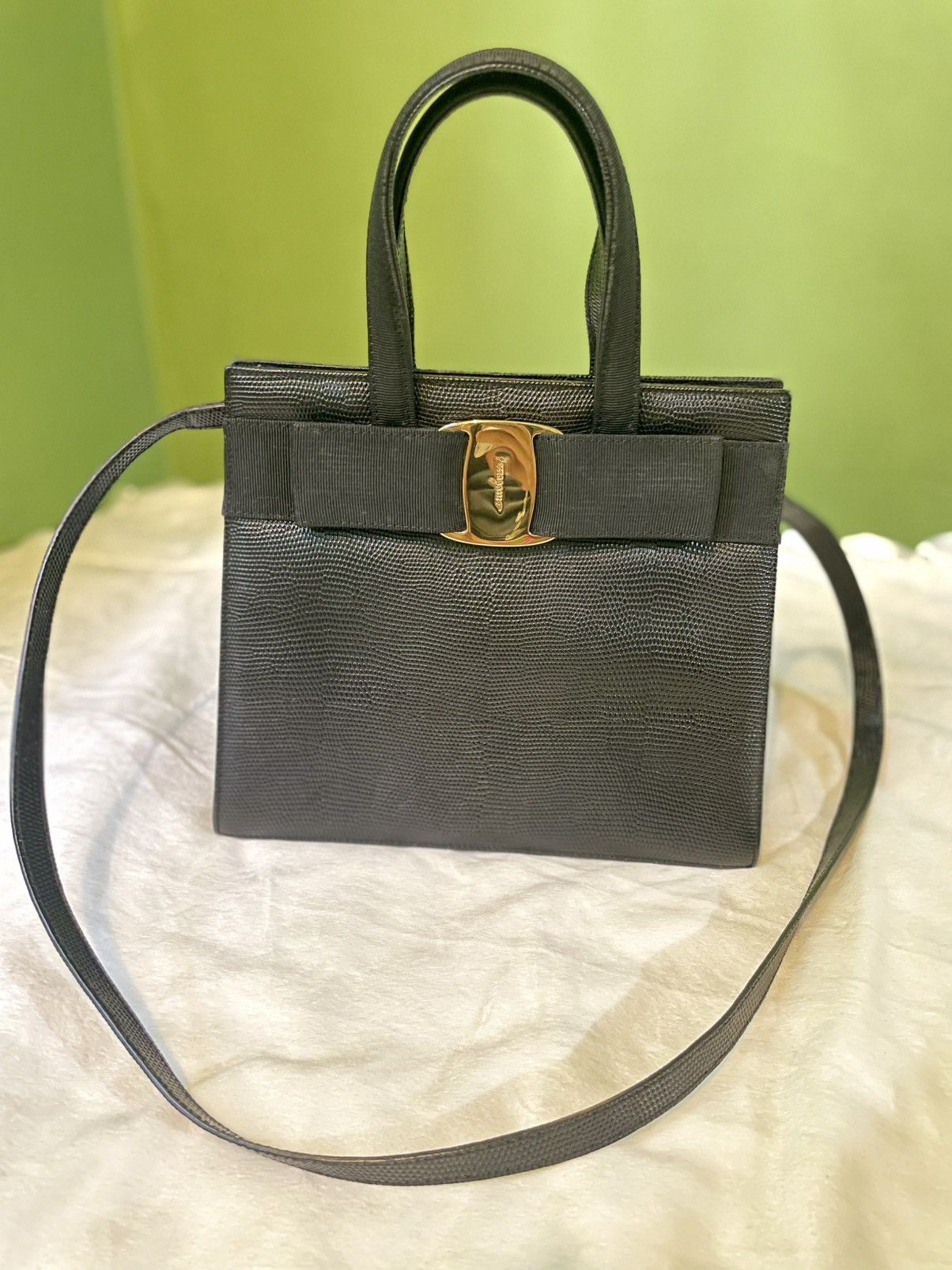 Salvatore Ferragamo Salvatore Ferragamo Black Vara Tote Bag Size ONE SIZE - 1 Thumbnail