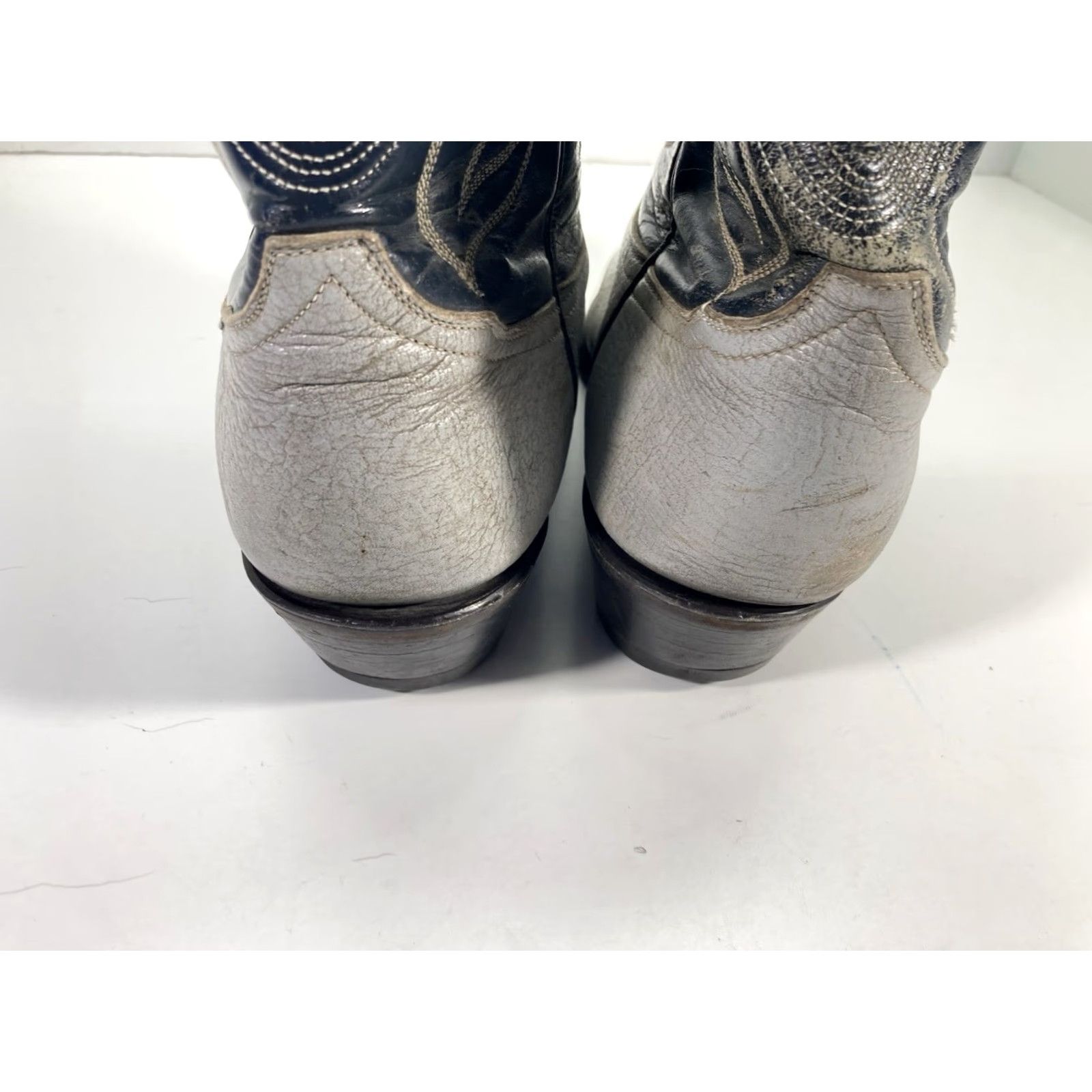 Tony Lama VINTAGE Tony Lama Antelope Boots Men 8.5 EE Gray Leather Western VTG 8056 Size US 9 / EU 42 - 7 Thumbnail