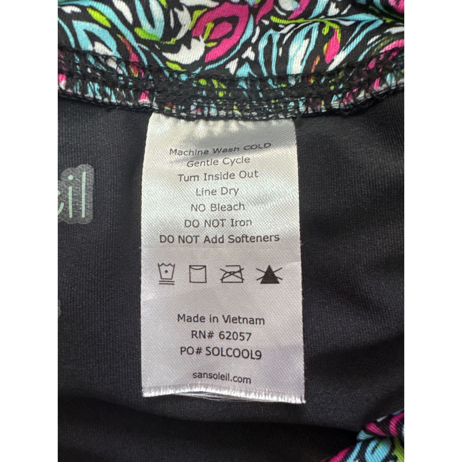& Other Stories San Soleil Small UV 50+ Cooling Black Capri Paisley Skirt Size ONE SIZE - 5 Thumbnail