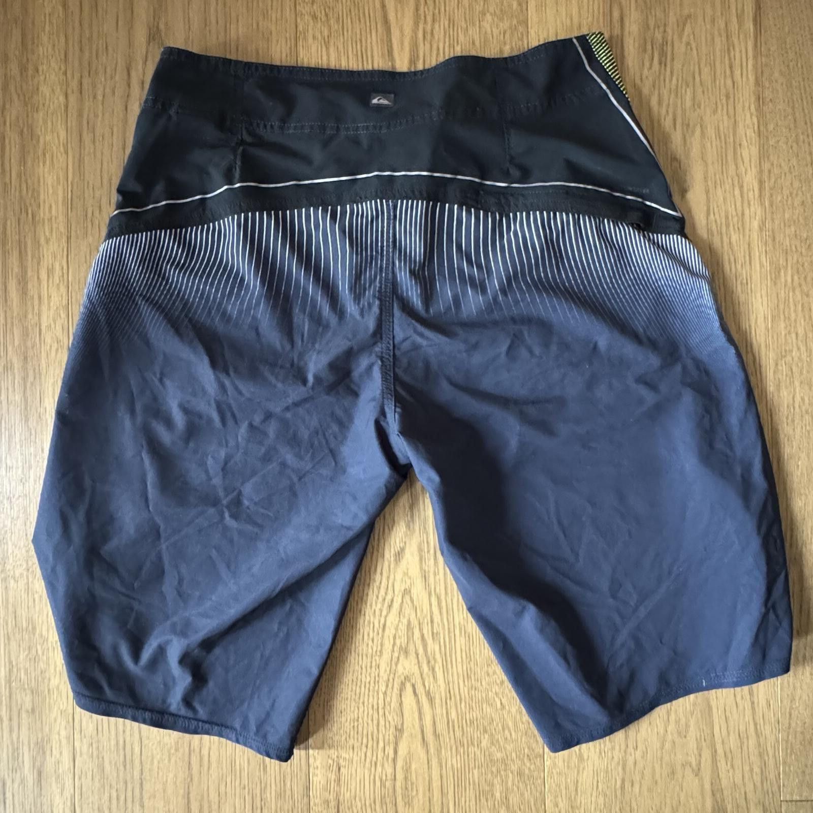 Quiksilver Quiksilver Size 29 Dry Flight Technology Men's Board Shorts Size US 32 / EU 48 - 3 Thumbnail