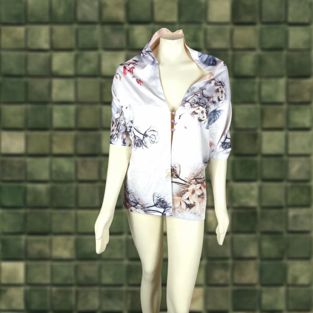 Vintage VINTAGE Asian Floral Silk Scarf Wrap Knot Button Scarf Multifunctional Women Size ONE SIZE - 1 Thumbnail