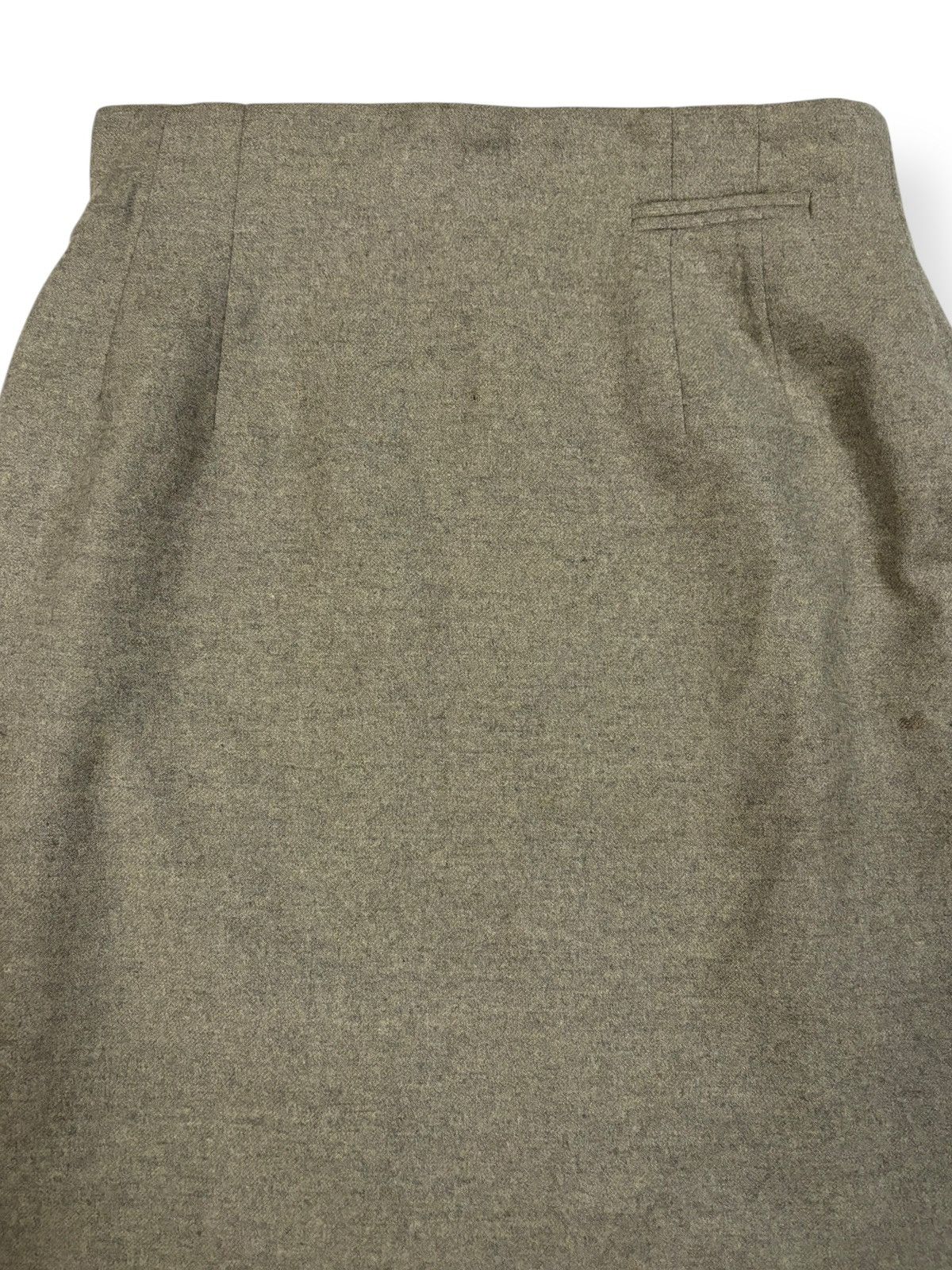Margaret Howell Margaret Howell Wool Pleated Pencil Skirt in Khaki Green Size 24" / US 00 / IT 34 - 5 Thumbnail