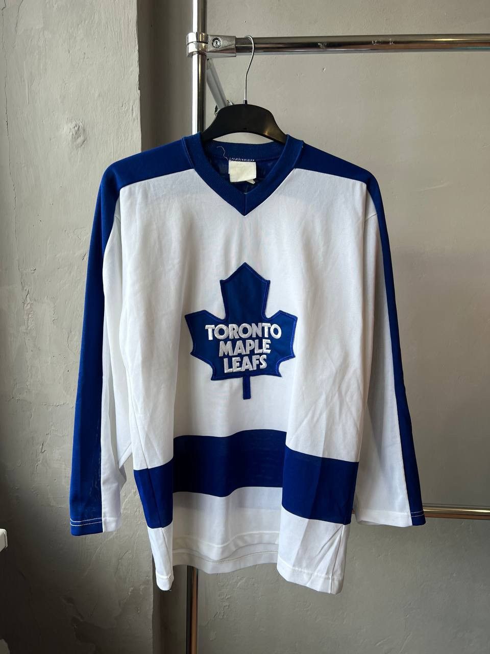 Ccm 1970/75 VERY RARE TORONTO MAPLE LEAFS RARE HOCKEY JERSEY M Size US M / EU 48-50 / 2 - 2 Thumbnail