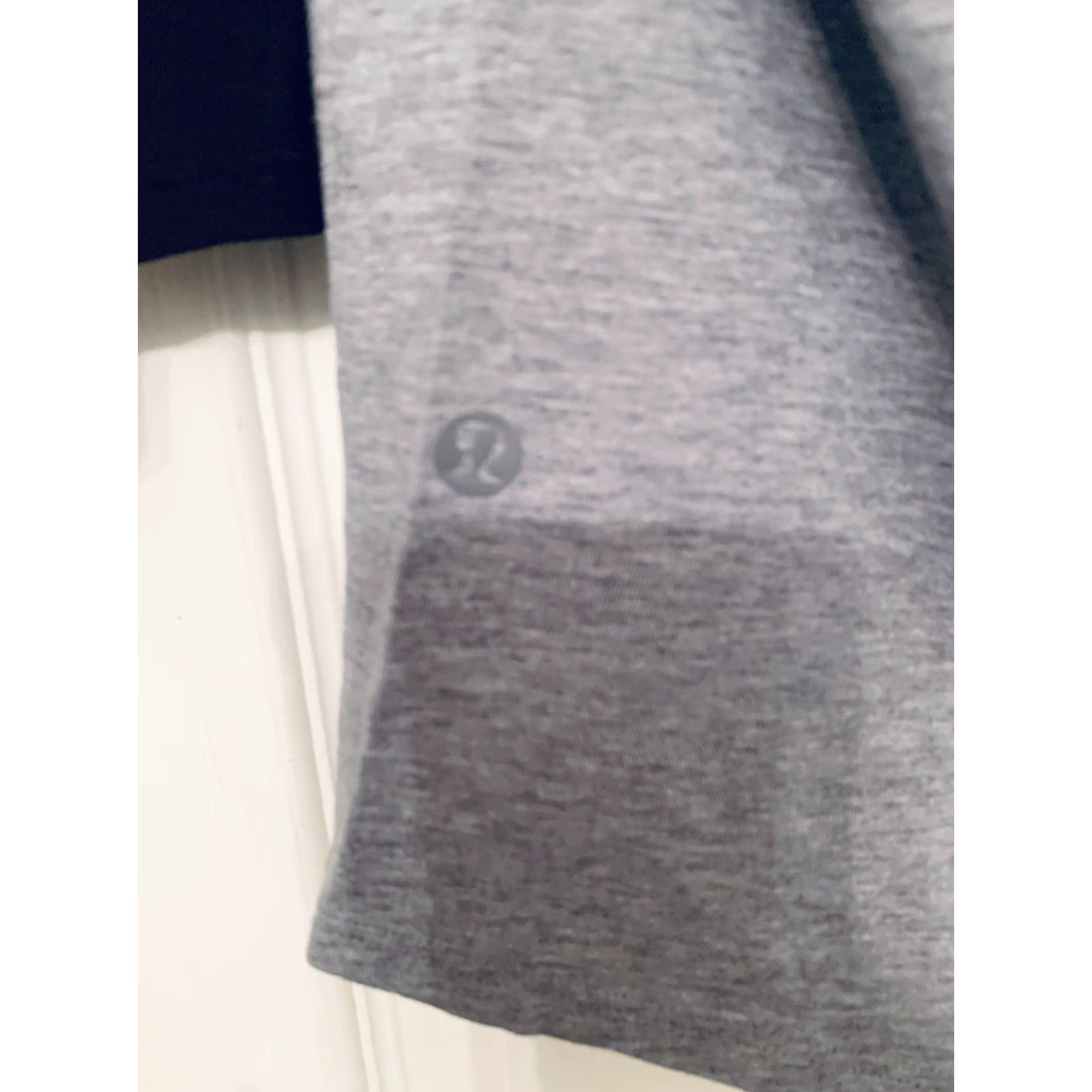 Lululemon Lululemon Shirt Mens Large Long Sleeve Performance Activewear Pullover Multicolor Logo Crew Neck Regular Size US L / EU 52-54 / 3 - 4 Thumbnail