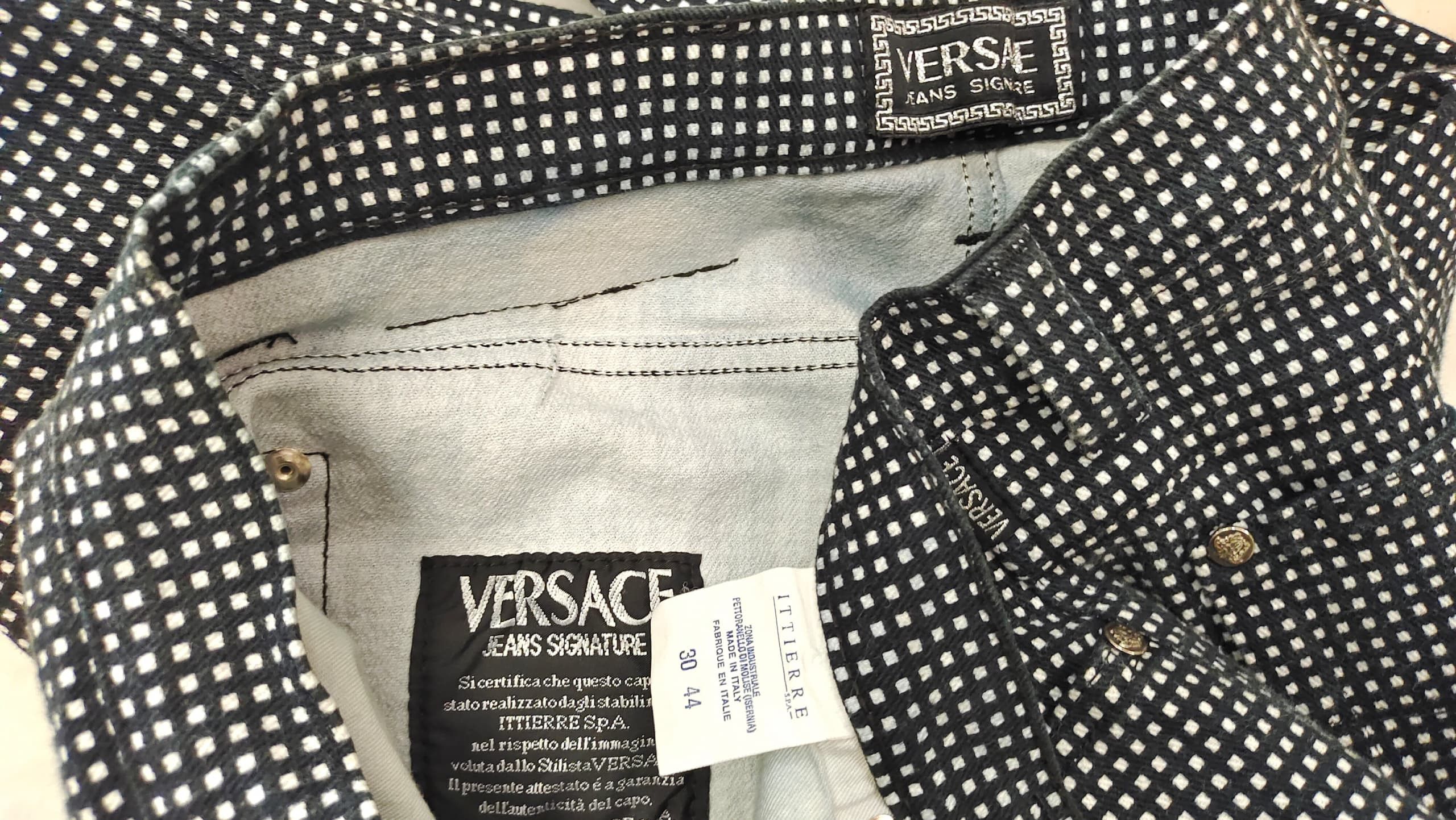 If Six Was Nine × Versace × Vintage VINTAGE VERSACE HIGH WAIST BLACK DENIM SKINNY JEANS Size 28" / US 6 / IT 42 - 9 Thumbnail