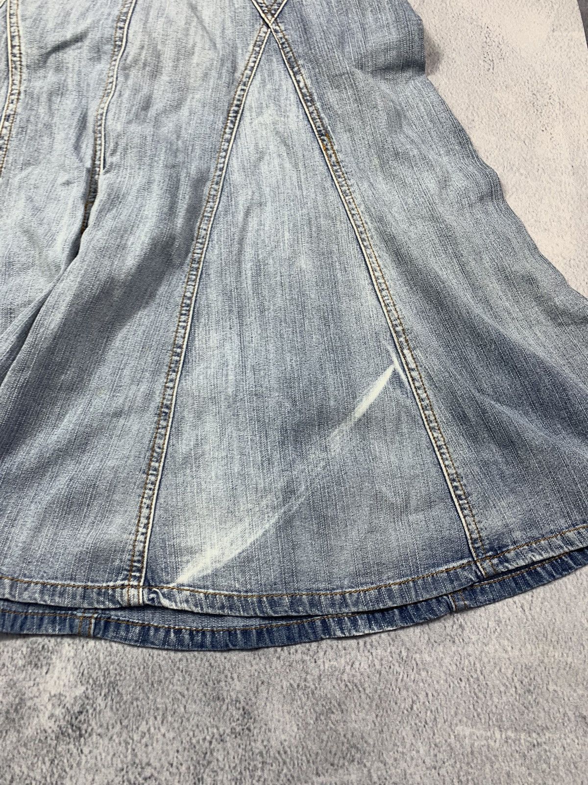 Japanese Brand × Vintage Vintage 90s Faded denim flared mini skirt streetwear size S Size 27" / US 4 / IT 40 - 6 Thumbnail