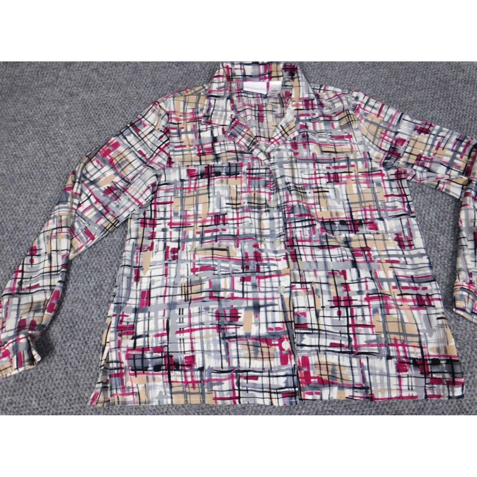 Vintage Alfred Dunner Button-Up Shirt Womens Red Plaid Long Sleeve Collared 10 Regular Down Polyester Stretch Size L / US 10 / IT 46 - 3 Thumbnail