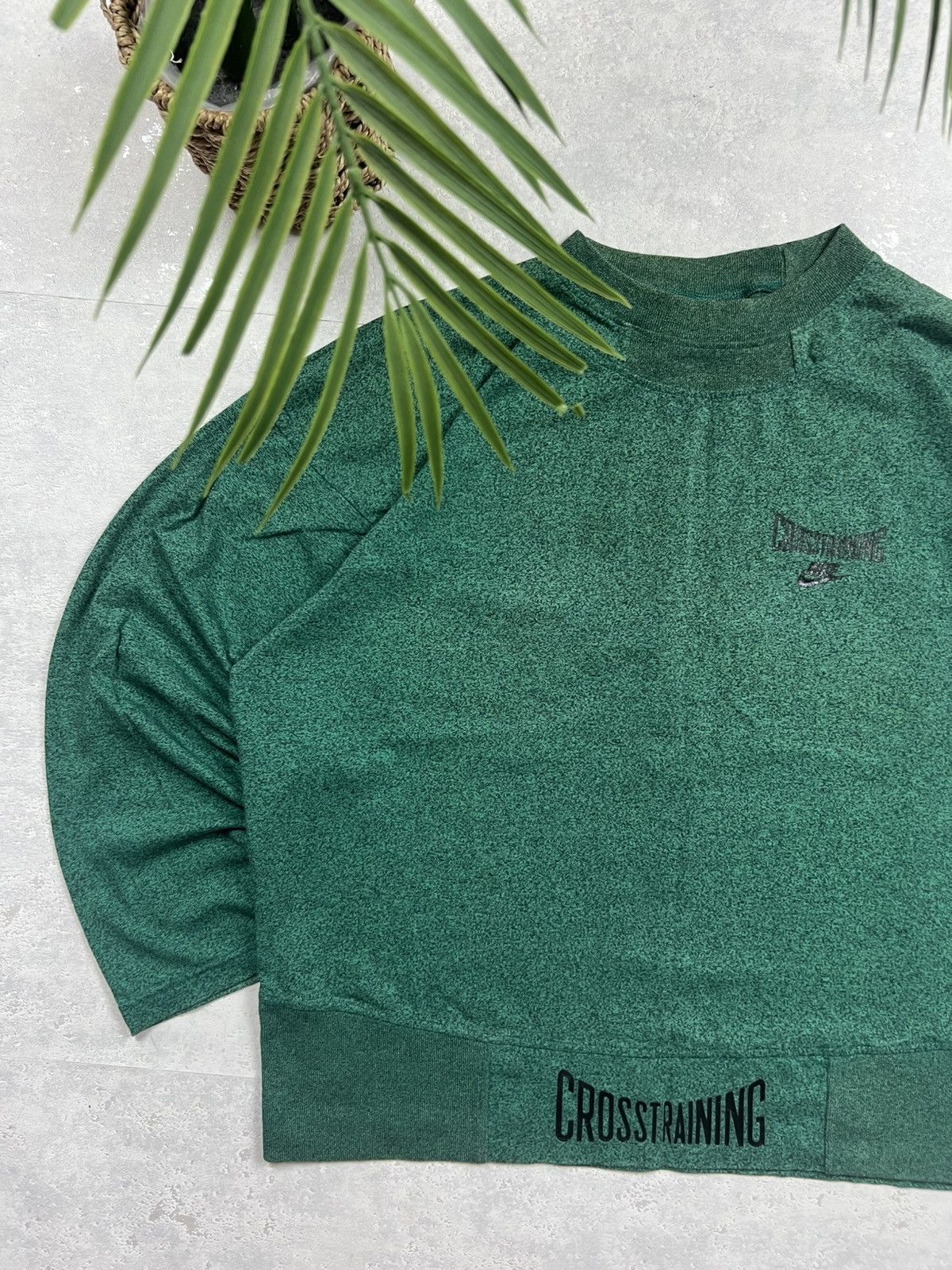 Nike 90s Nike Crosstraining Big Logo Vintage Oversized Sweatshirt Size US L / EU 52-54 / 3 - 3 Thumbnail