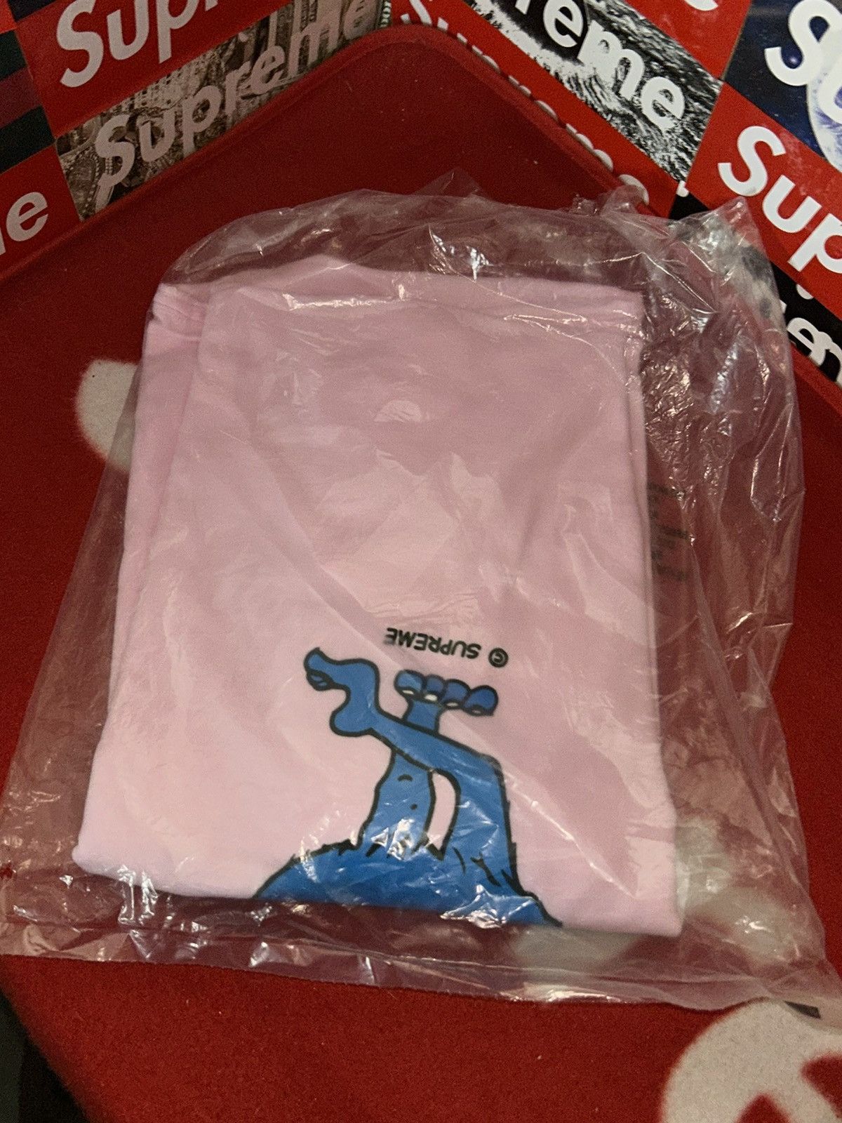 Supreme Supreme Camacho Tee Light Pink FW23 size Large NEW WITH TAGS Size US L / EU 52-54 / 3 - 4 Thumbnail