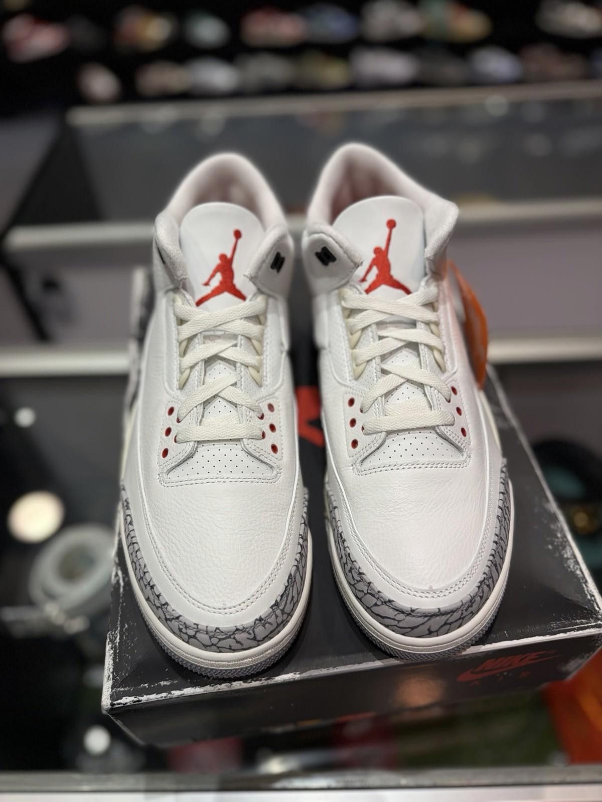 Jordan Brand Air Jordan 3 Reimagined White Cement Size 13 Men's Size US 13 / EU 46 - 3 Thumbnail