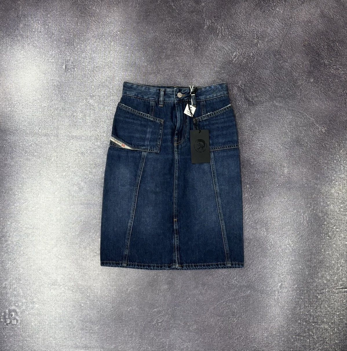 Diesel Diesel De-Pau-Sp1 NWT Women’s Blue Knee Length Denim Skirt Size 24" / US 00 / IT 34 - 1 Thumbnail