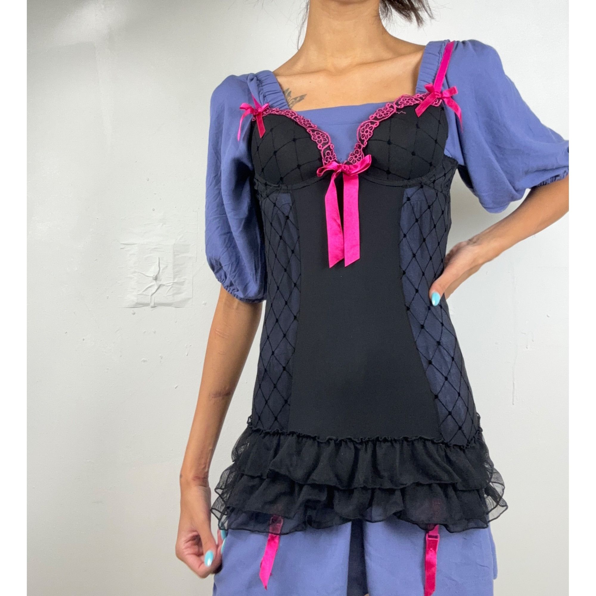 la Vie en Rose Pink and Black La vien Corset top Size XS / US 0-2 / IT 36-38 - 2 Thumbnail